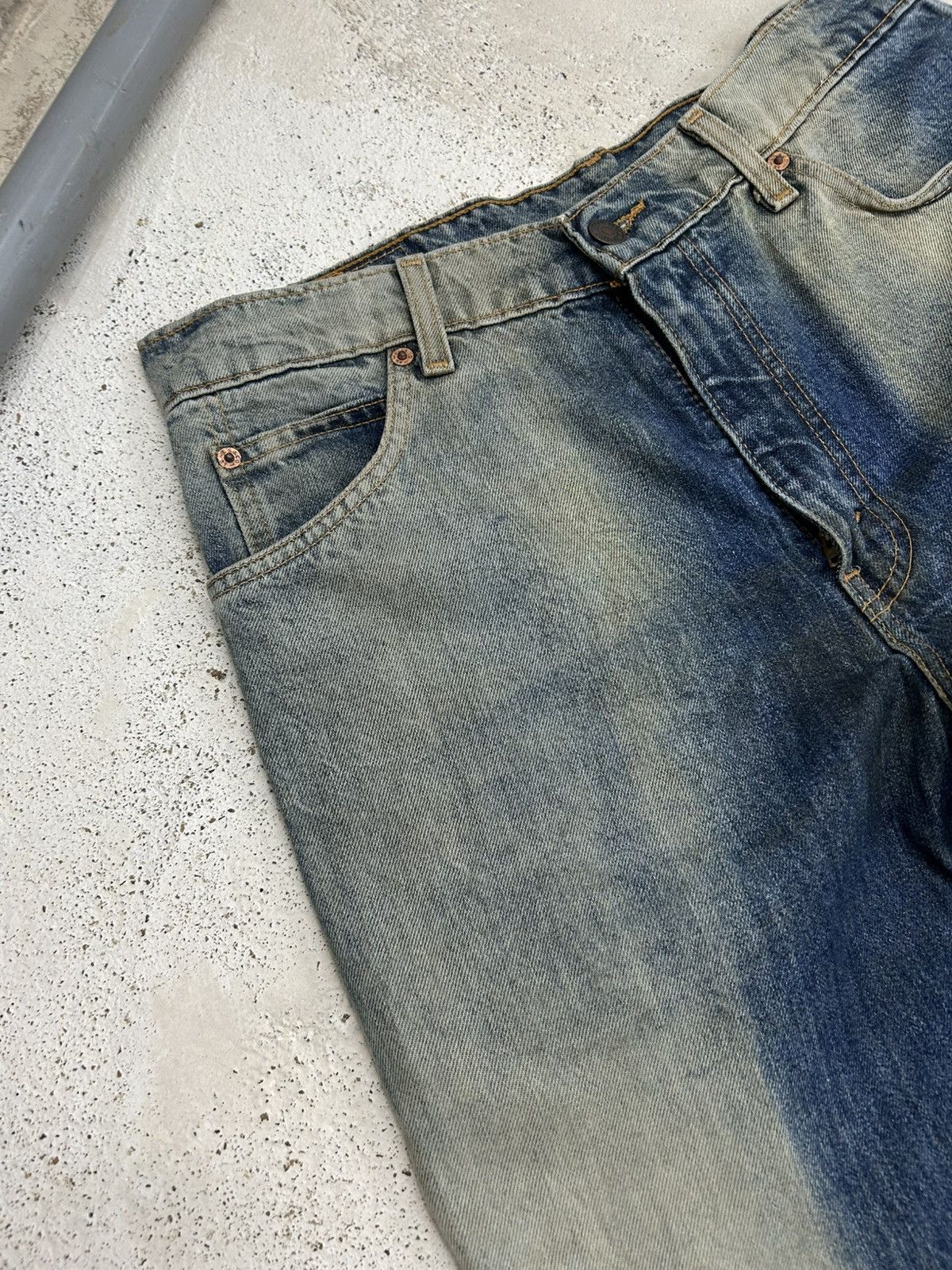 Levi's Vintage Levis 605 Orange Tab Acid Washed Baggy Size US 31 - 6 Thumbnail