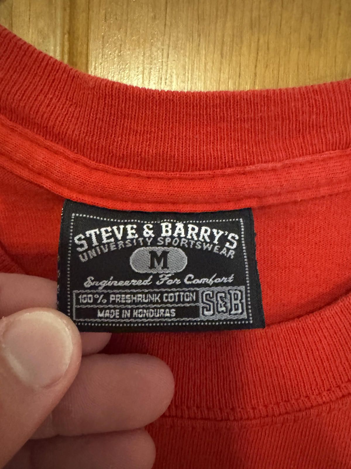 Steve And Barrys Steve & Barry's Impala Red Graphic T-Shirt, Medium Size ONE SIZE - 3 Thumbnail