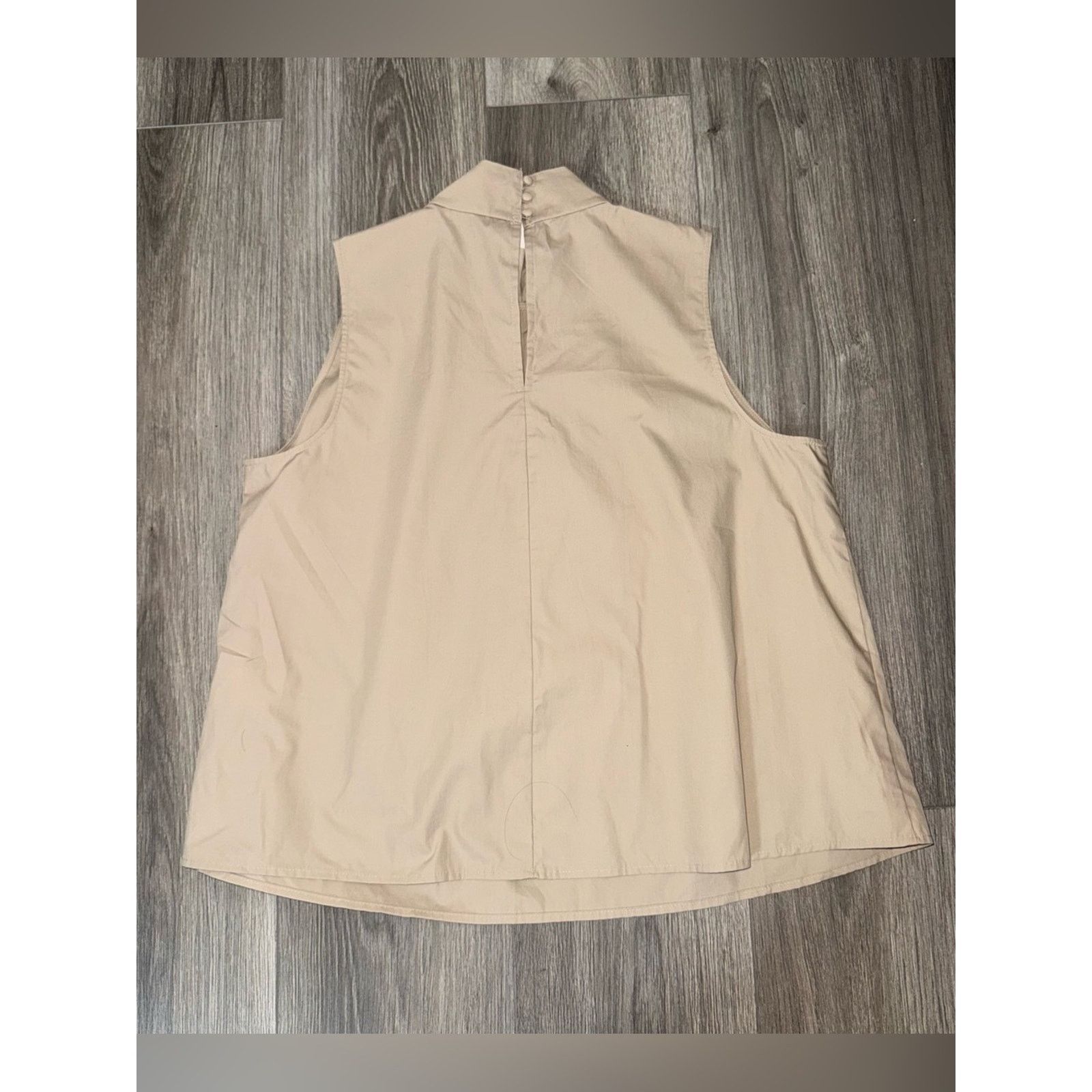 Banana Republic Banana Republic Factory Beige Cotton Pleated Top Size S NWT Size S / US 4 / IT 40 - 4 Thumbnail