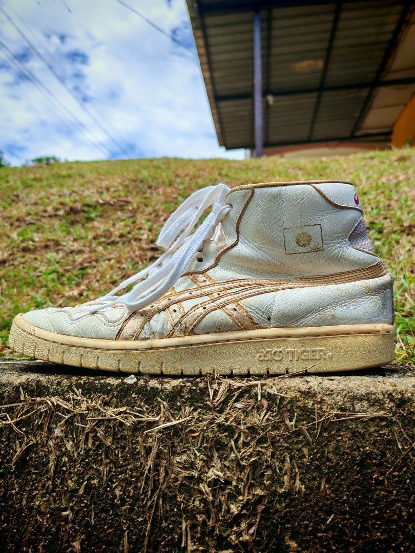 Asics Vintage ASICS Tiger Progold High Top White Gold Size US 9 / EU 42 - 1 Thumbnail