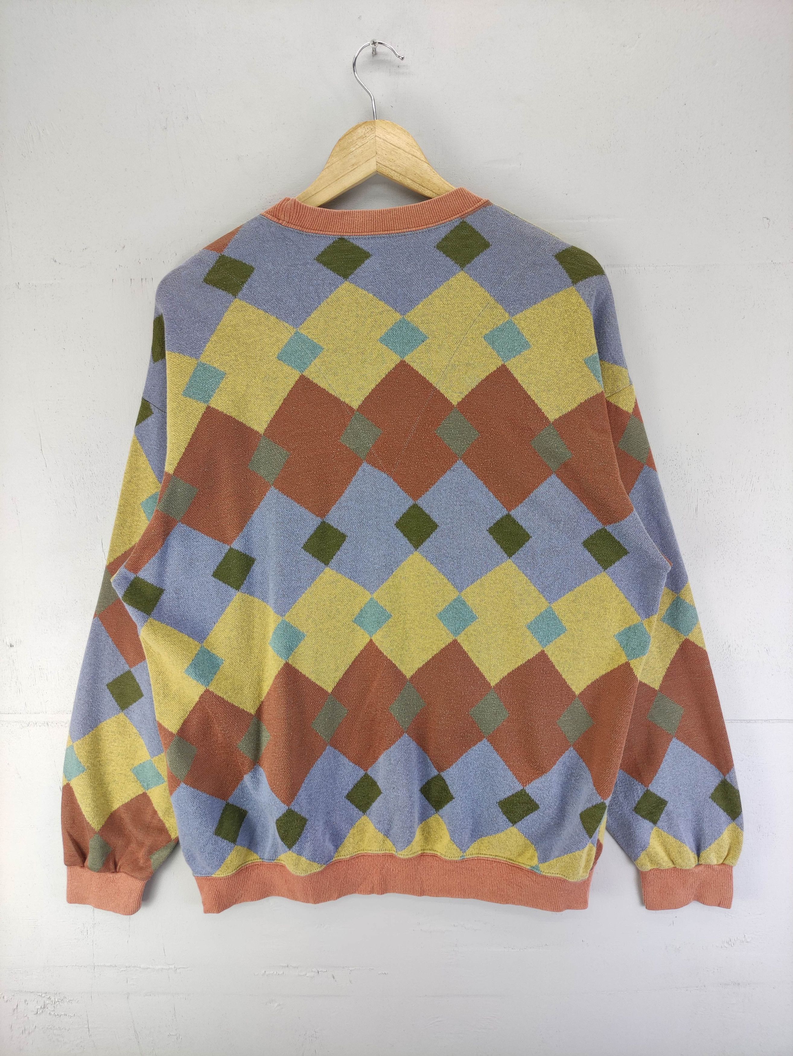 Mario Valentino Vintage Mario Valentino Sweatshirt Jumper Diamond Style Size US M / EU 48-50 / 2 - 5 Thumbnail
