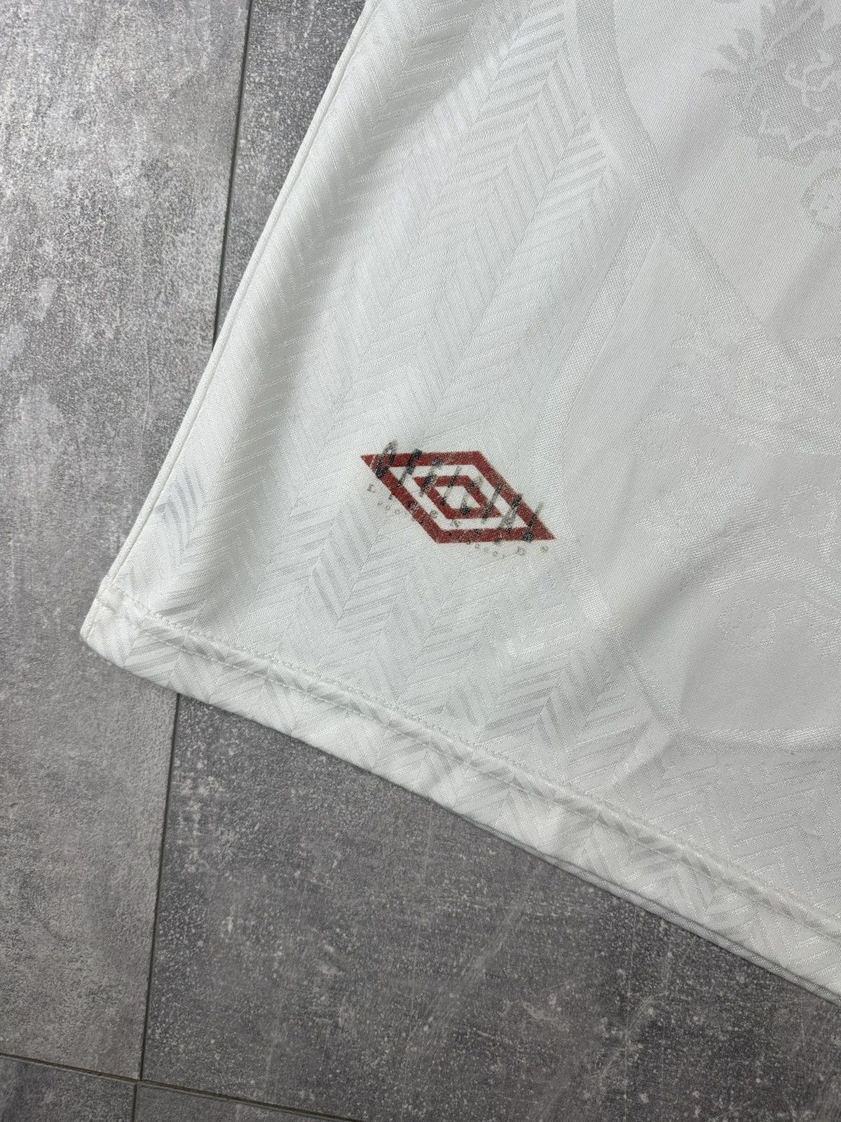 Umbro Umbro England National Team 1993/94 Home Retro Jersey Size US L / EU 52-54 / 3 - 2 Thumbnail