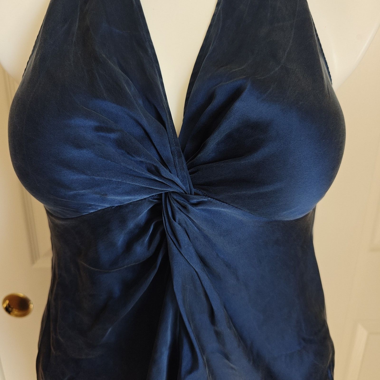 Ann Taylor 100% silk blue twist front sleeveless blouse sz 12P Size XL / US 12-14 / IT 48-50 - 4 Thumbnail