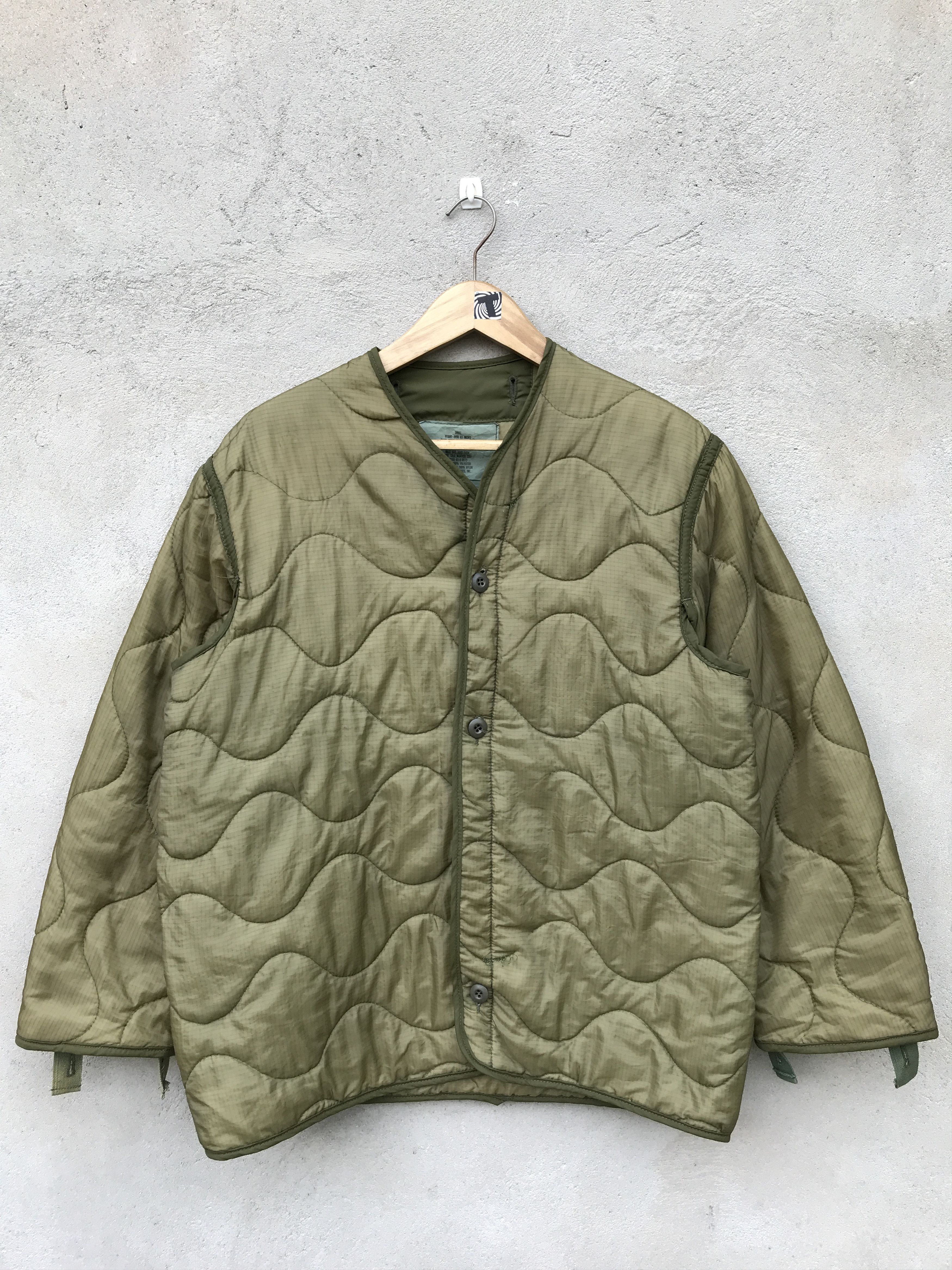 Vintage Vintage quilted jacket by giblartar inc Size US S / EU 44-46 / 1 - 1 Thumbnail