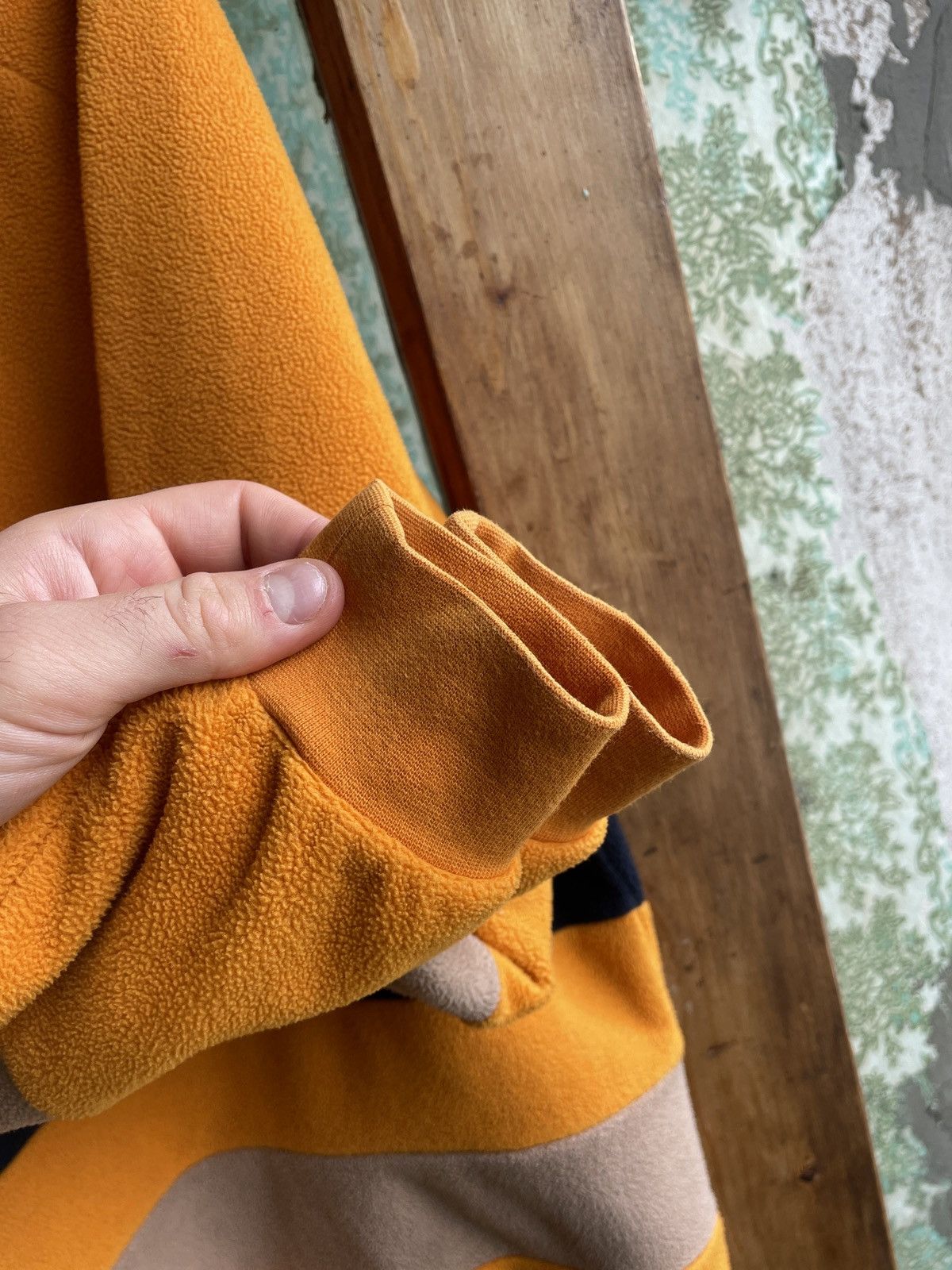 Patta Patta Micro Fleece Bahamas Sweater in Black & Yellow Size US M / EU 48-50 / 2 - 10 Thumbnail