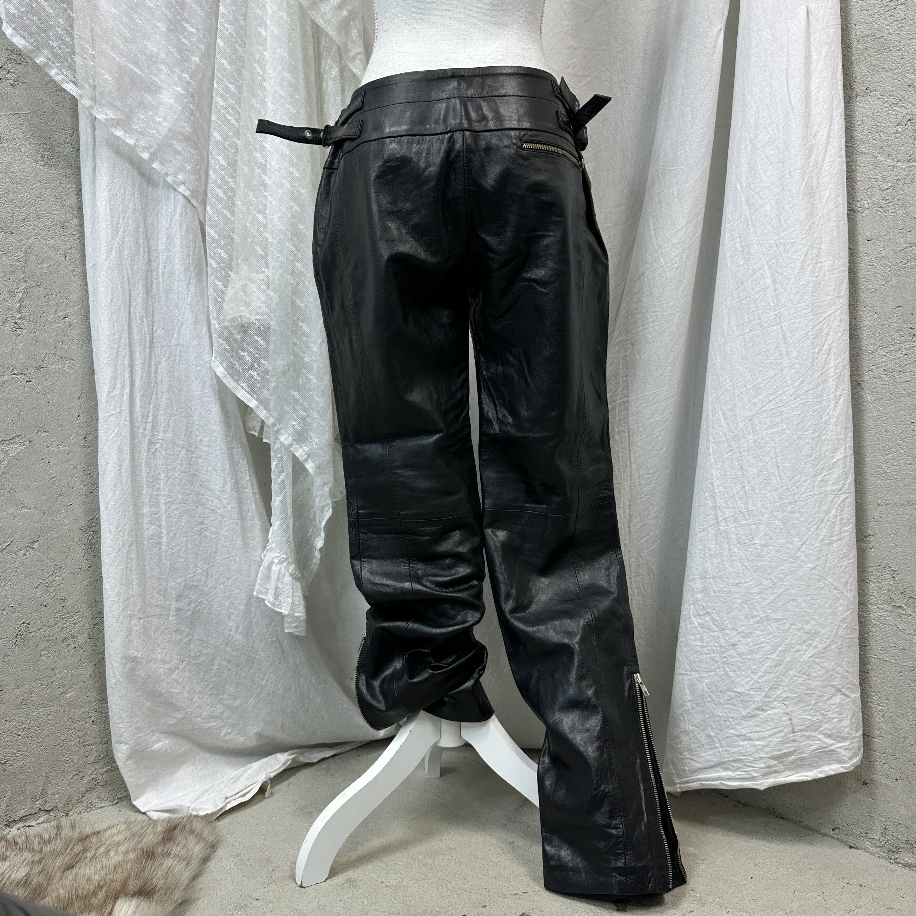 Vintage Vintage Leather Buckled Grunge Trousers Y2K Size 26" / US 2 / IT 38 - 8 Thumbnail
