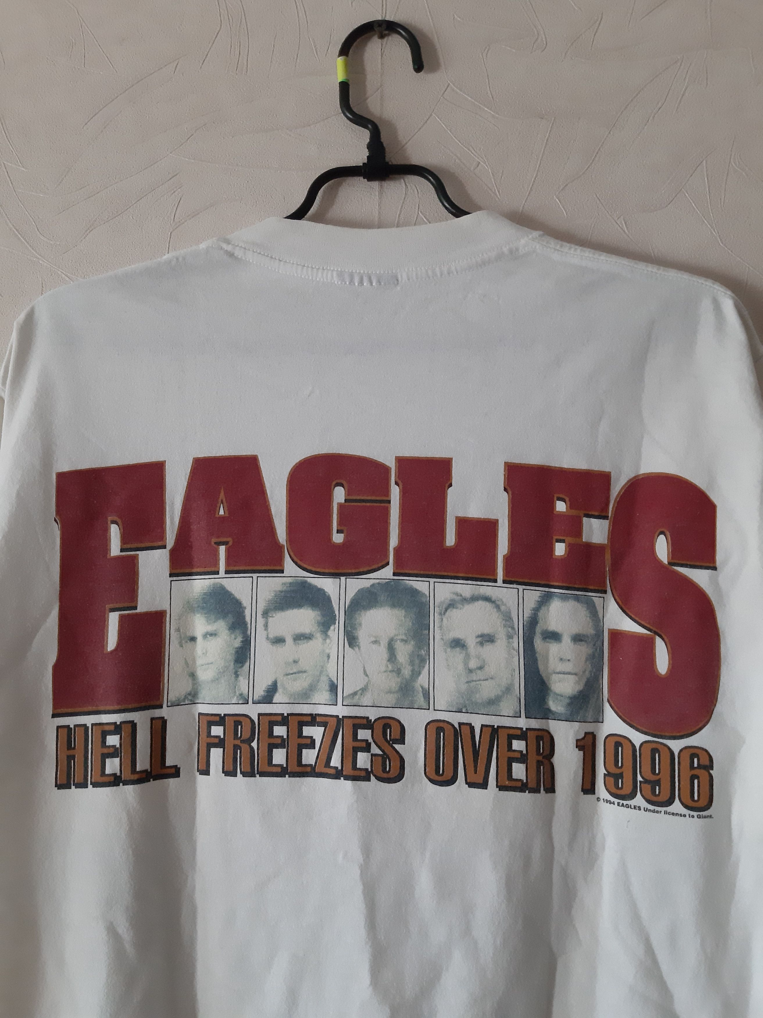 Band Tees × Vintage Vintage 1994 Eagles Hell Freezes Over Hotel California shirt Size US L / EU 52-54 / 3 - 6 Thumbnail
