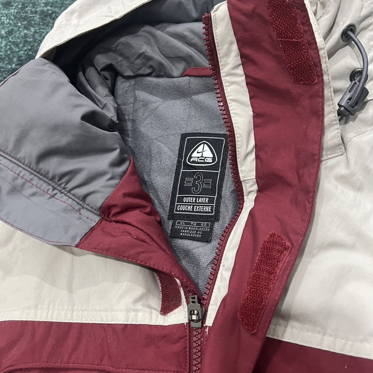 Nike ACG Vintage Nike ACG Stormfit Snowboarding Jacket Size XL Size US XL / EU 56 / 4 - 4 Thumbnail