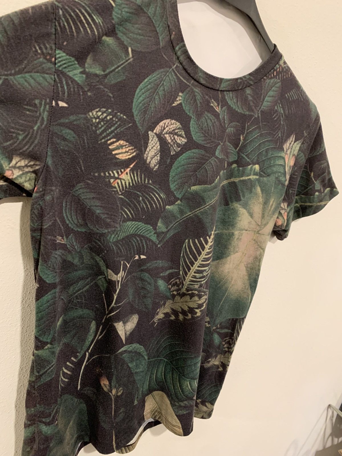 Vintage vintage Tropical leaf print tee Size US S / EU 44-46 / 1 - 3 Thumbnail