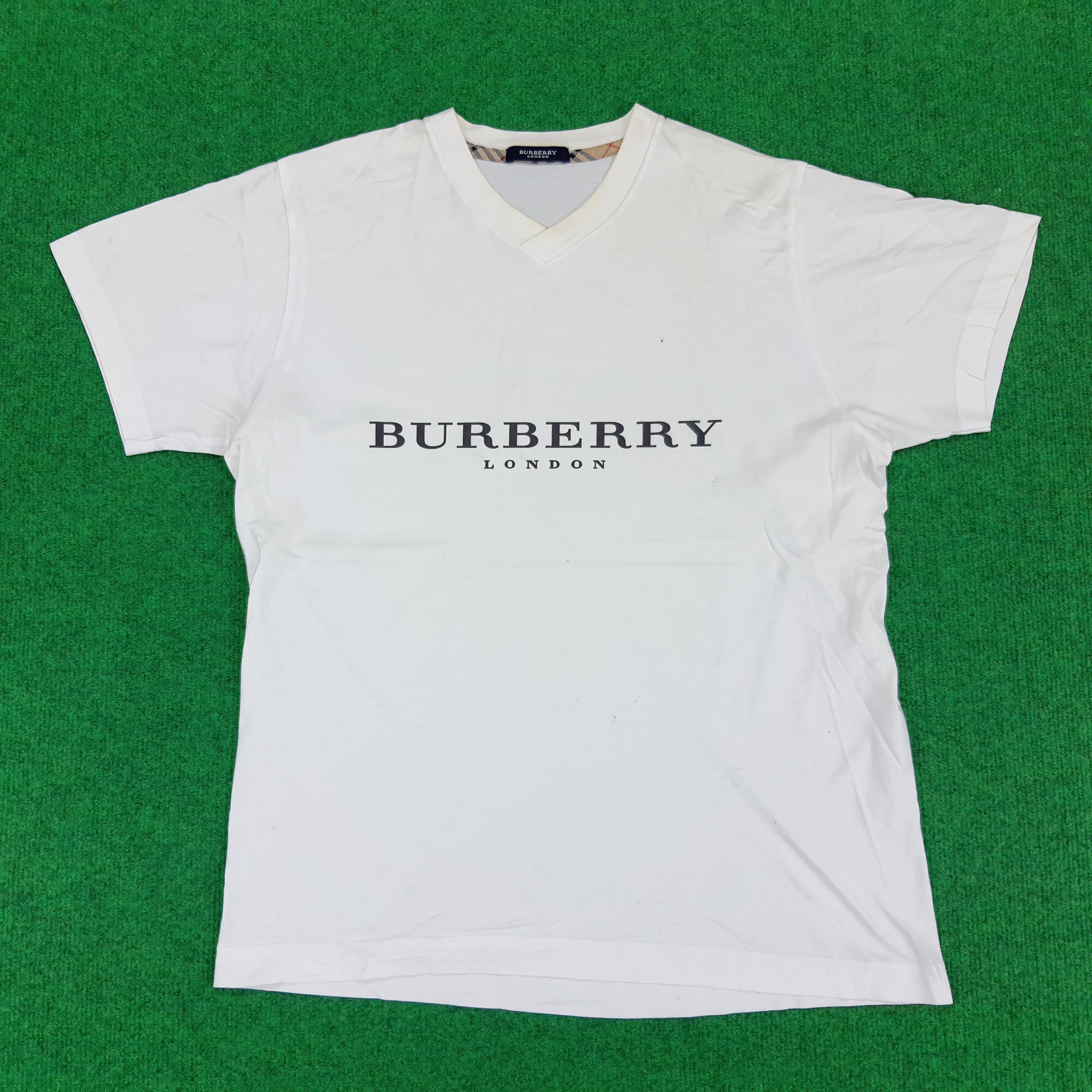 BURBERRY LONDON store WHITE SHIRT SIZE M