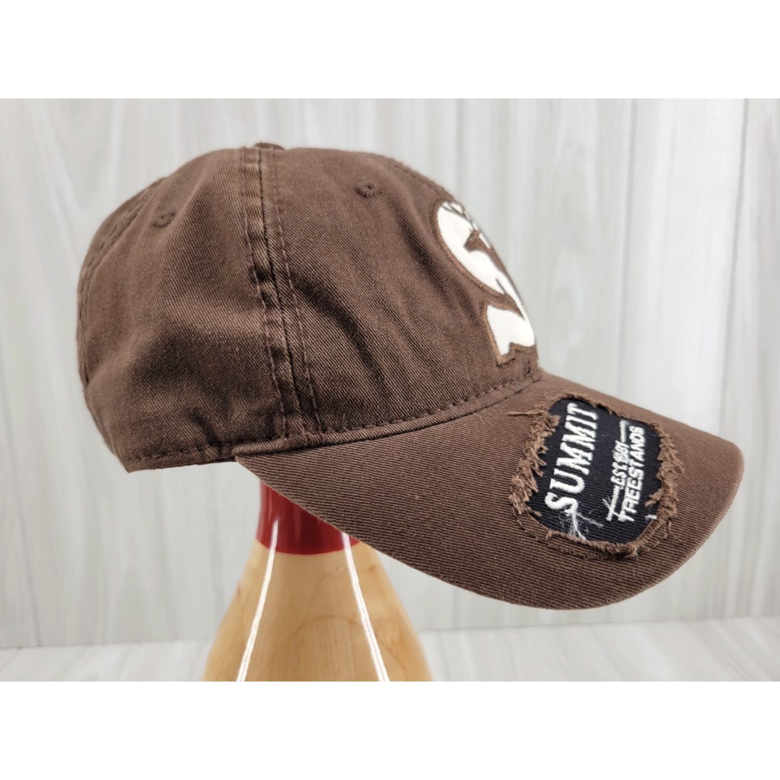 Vintage SUMMIT HUNTING TREESTAND Brown Trucker Hat Strapback Cap Logo Adjustable Men USA Deer Hunting Cap Size ONE SIZE - 4 Thumbnail