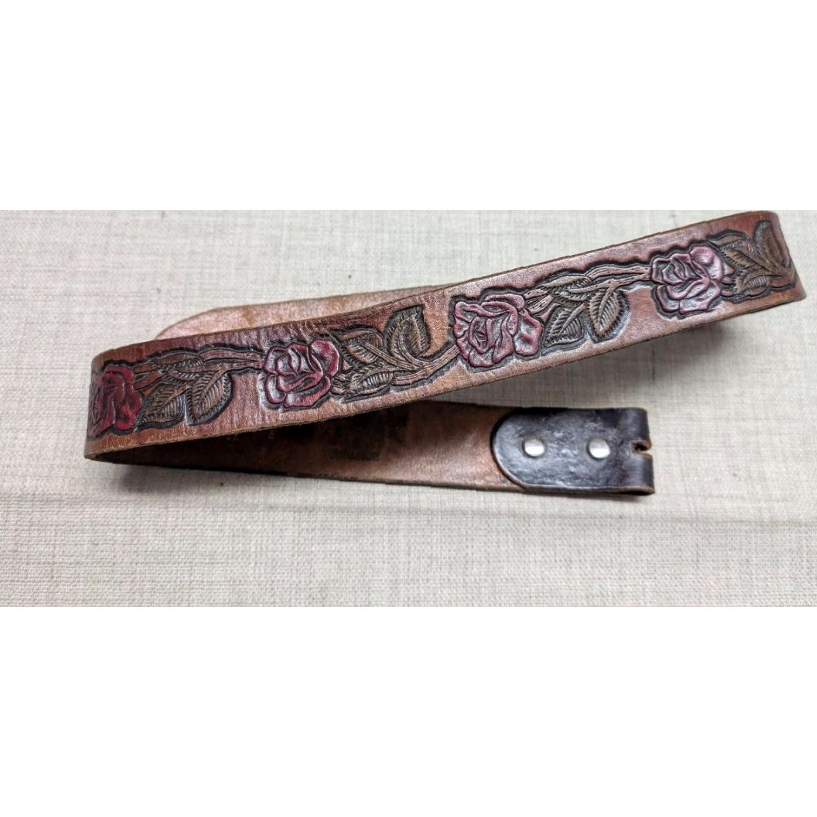 Vintage VINTAGE leather belt ROSES tooled Western belt floral buckle 30 brown Mens Accessories Size 30 - 5 Thumbnail