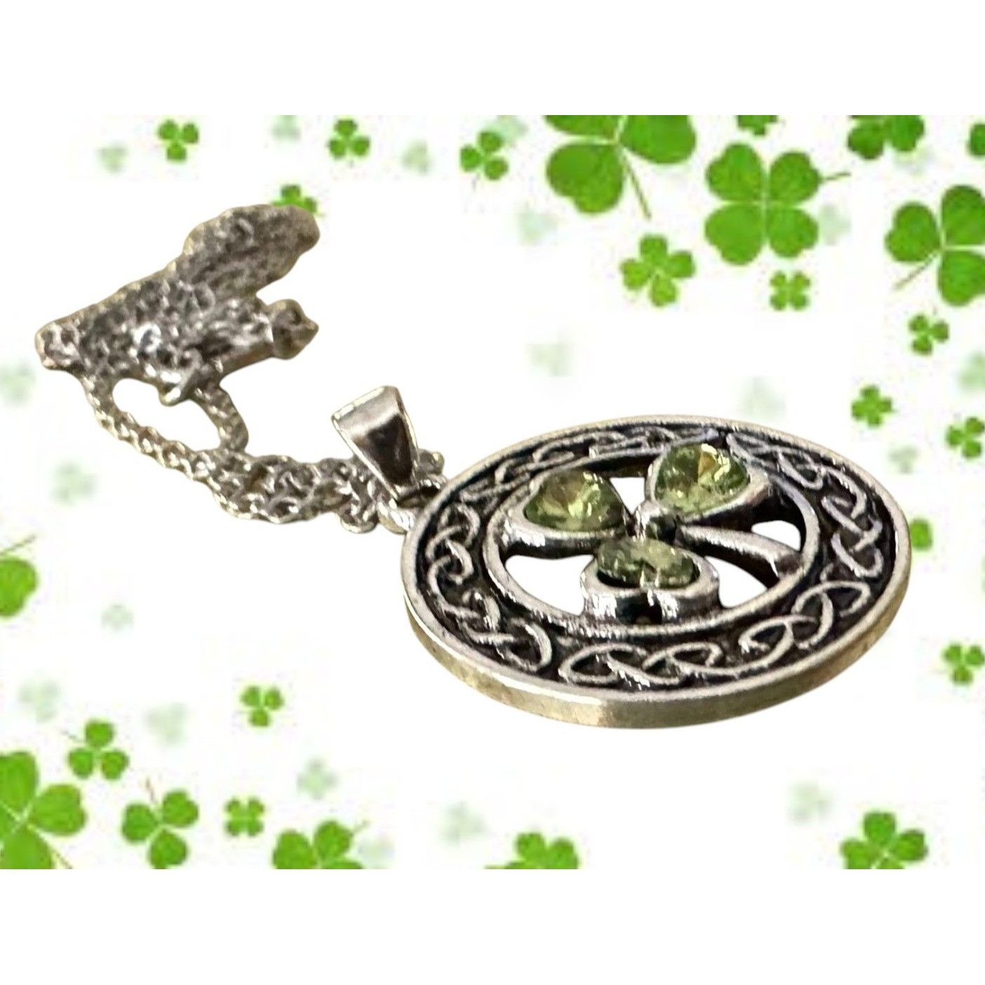 Handmade Shamrock Necklace New Celtic Knot Open Cut Design 18 in Chai Size ONE SIZE - 2 Thumbnail