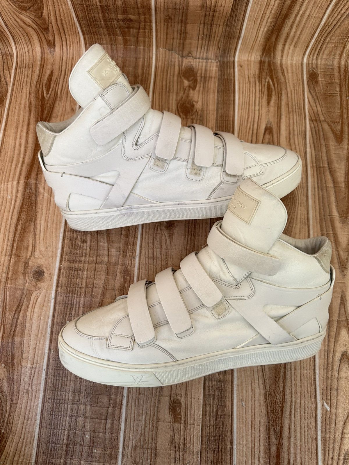 Louis Vuitton Louis Vuitton White Leather 4 Straps Boxing Sneaks Size US 11 / EU 44 - 10 Thumbnail