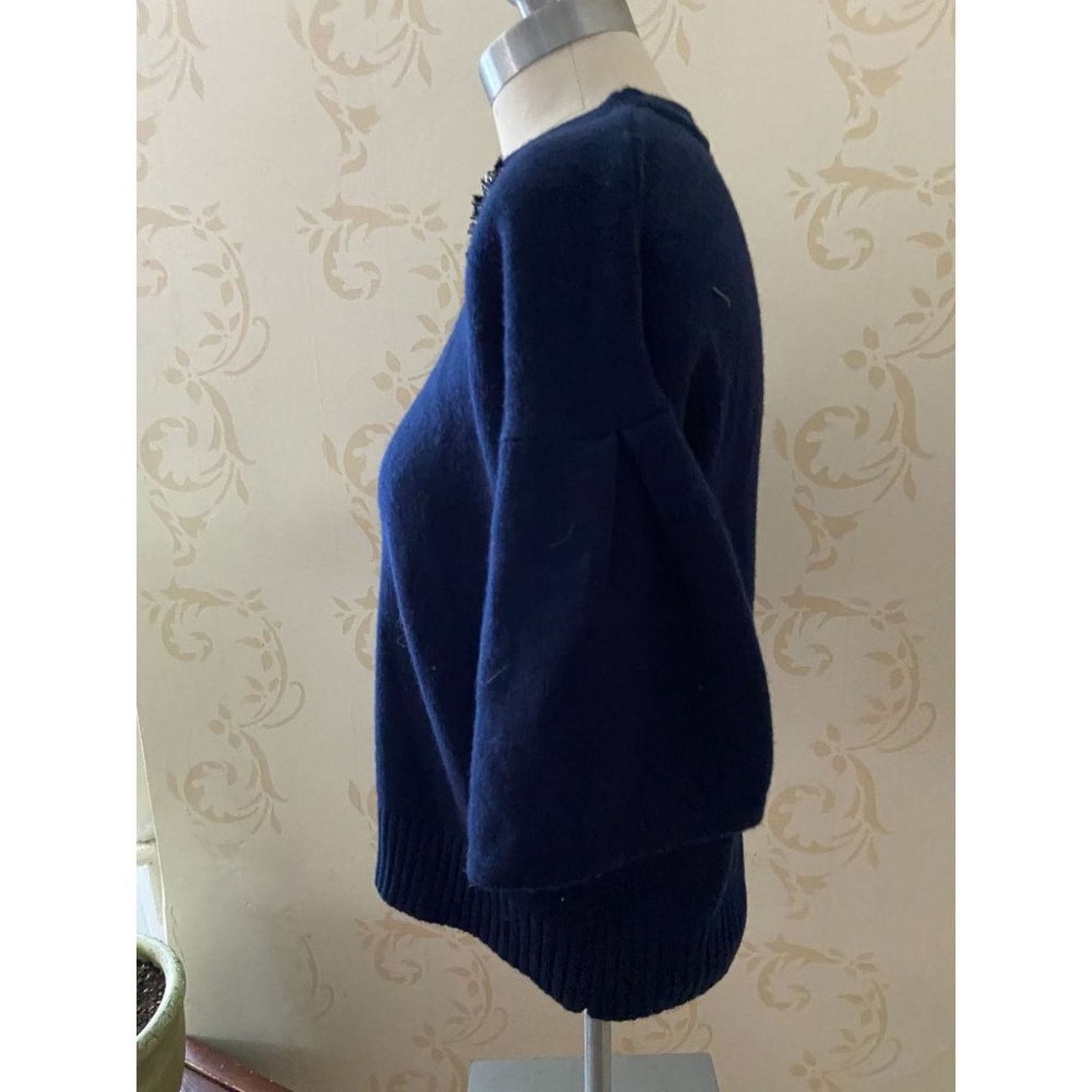 Tara Jarmon Tara Jarmon Wool Blend Beaded Sweater Ladies Medium Size S / US 4 / IT 40 - 4 Thumbnail