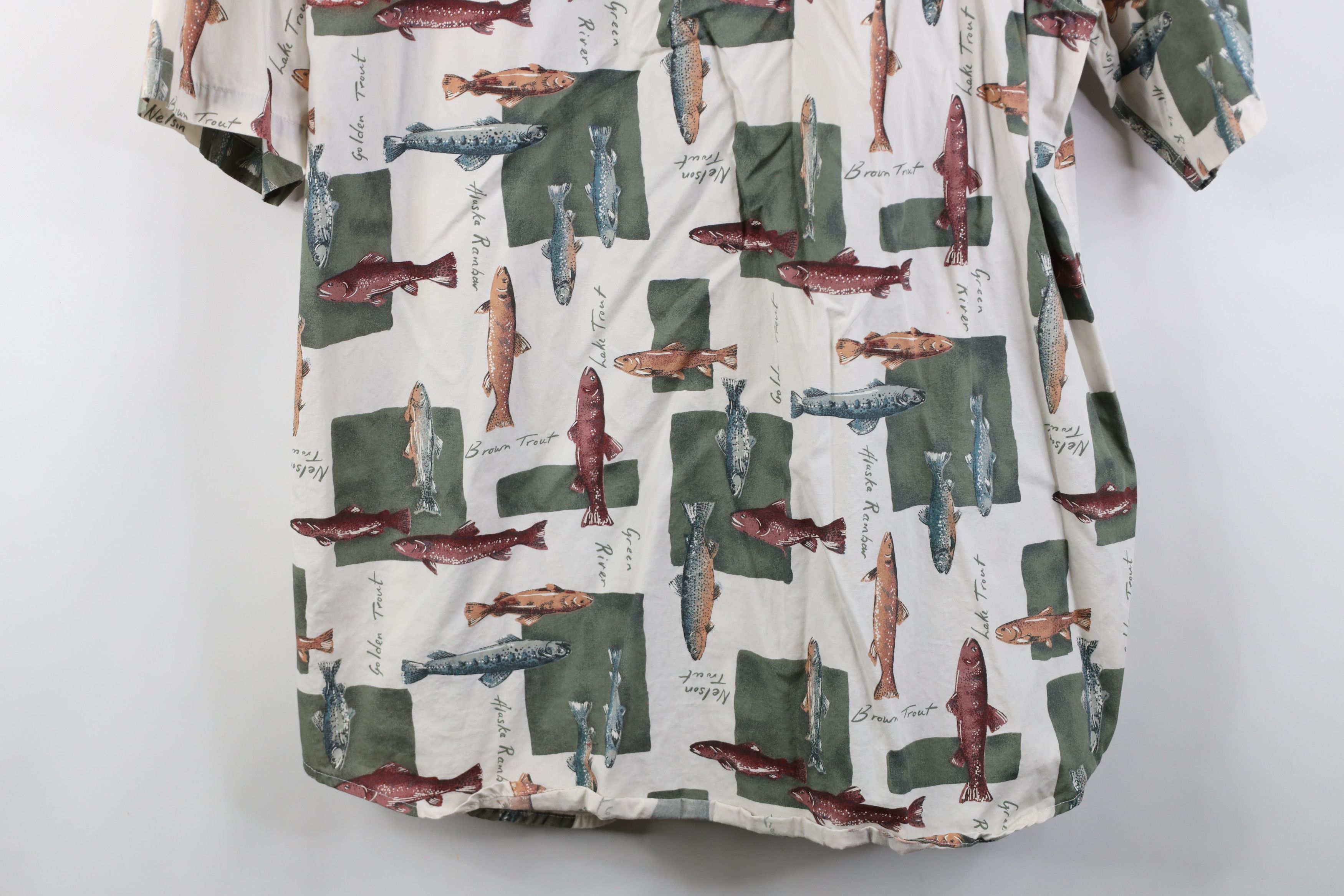 Vintage Vintage 90s Streetwear Over Print Short Sleeve Button Shirt Size US XL / EU 56 / 4 - 12 Thumbnail