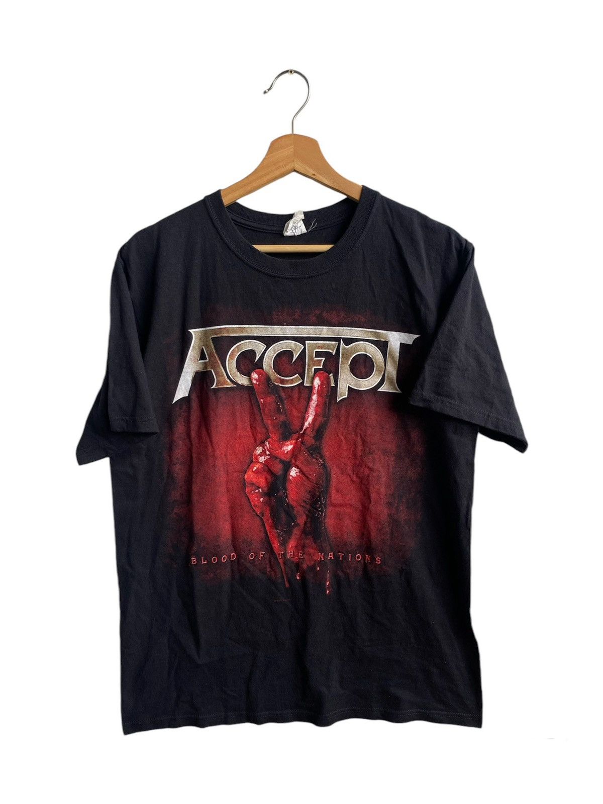 Band Tees × Vintage Vintage Accept blood of the nation band tee Size US M / EU 48-50 / 2 - 1 Thumbnail