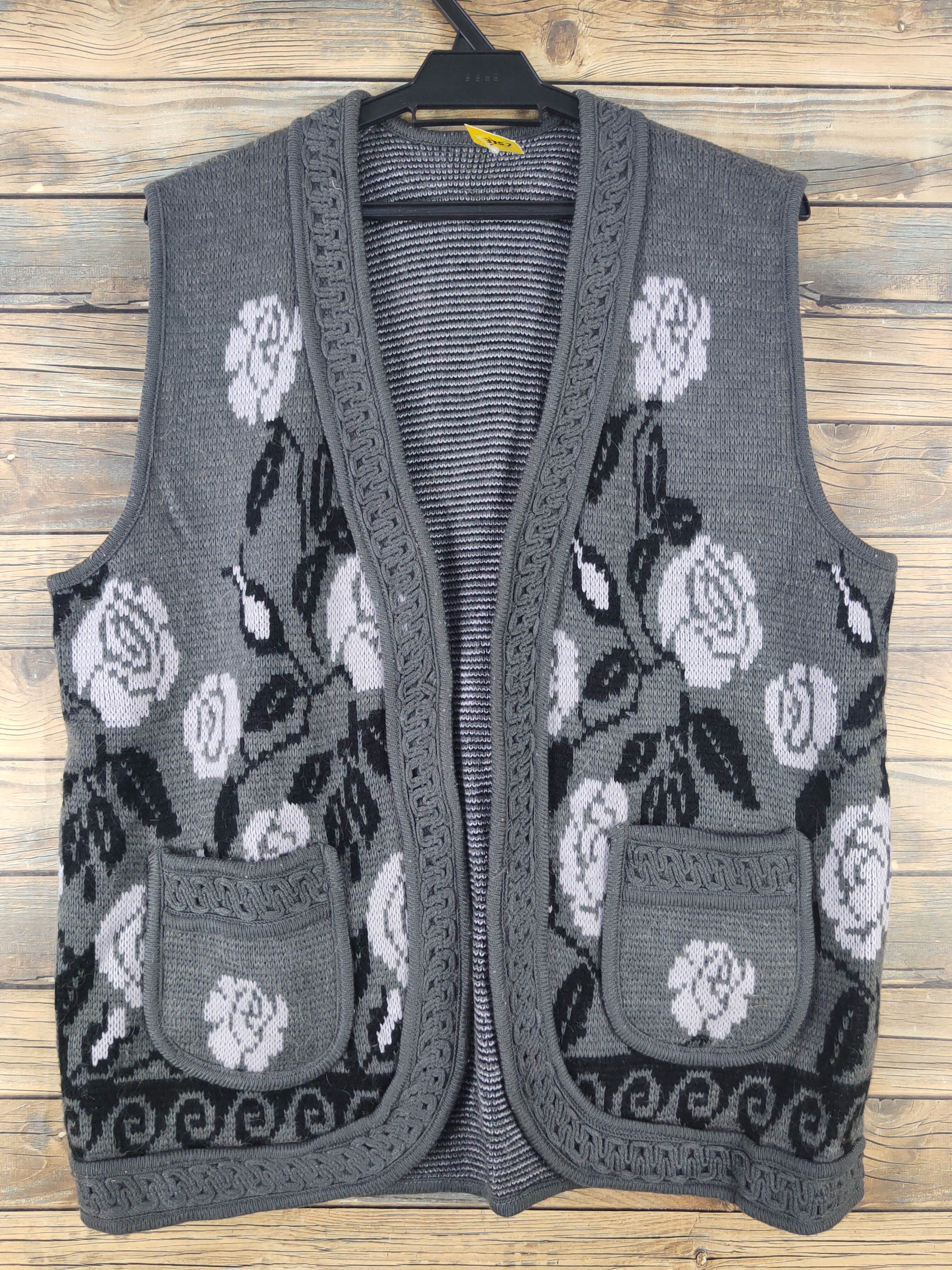Japanese Brand Dark Gray Knitwear Vests #W1746