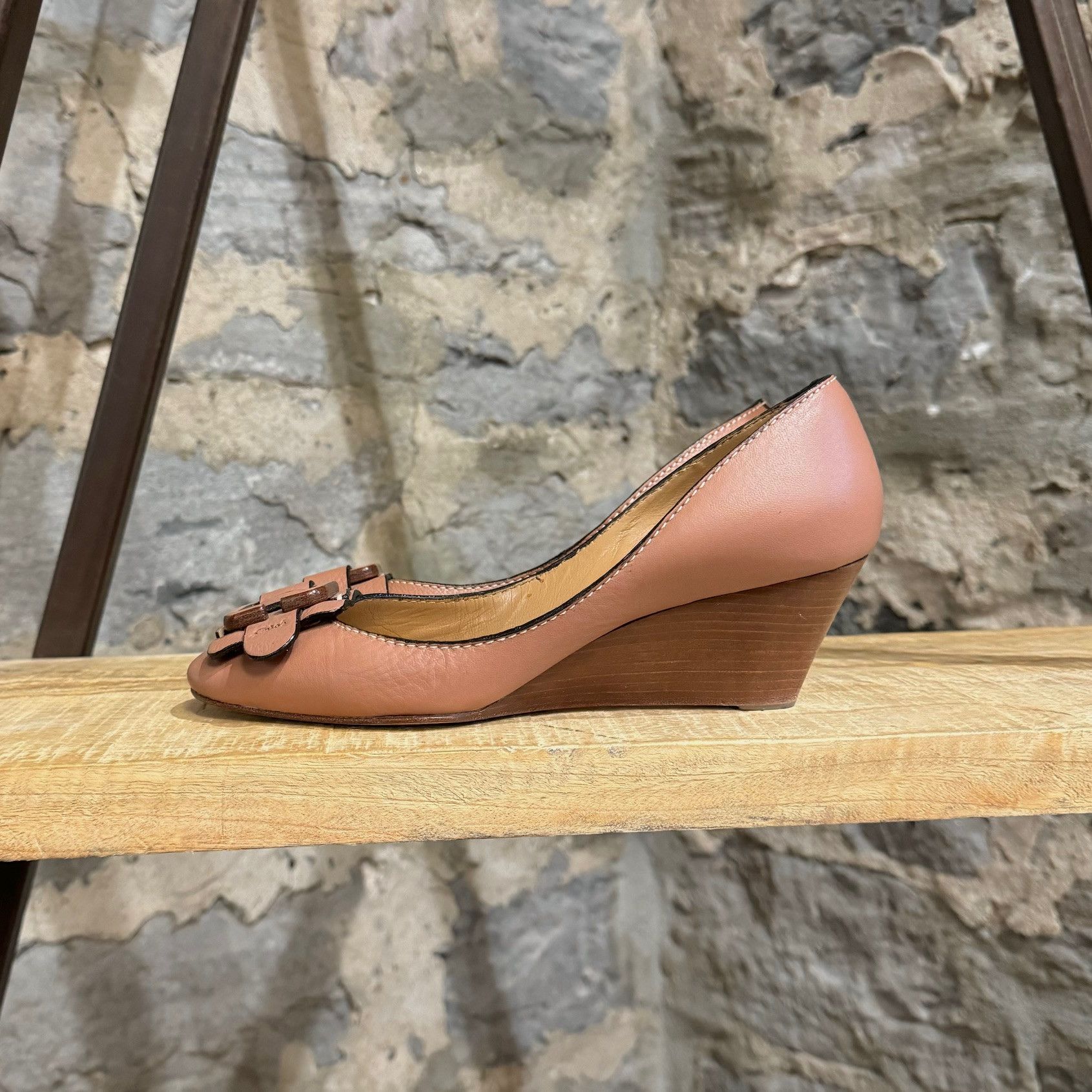 Chloe Chloé Brown C Buckle Wedge Pumps Size US 7 / IT 37 - 8 Thumbnail