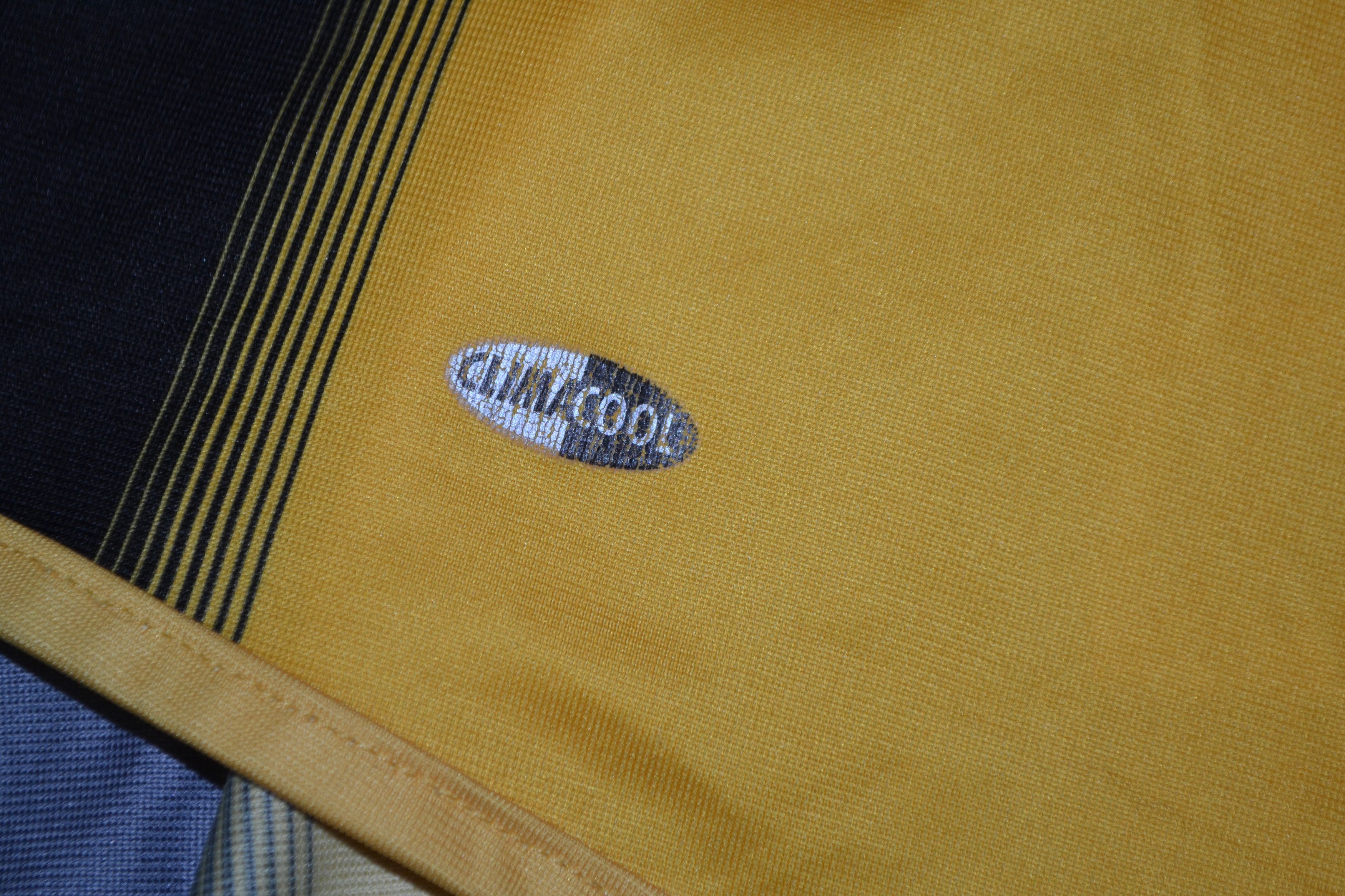 Adidas Vintage Adidas Template 2004 Soccer Jersey Shirt Trikot Size US M / EU 48-50 / 2 - 5 Thumbnail