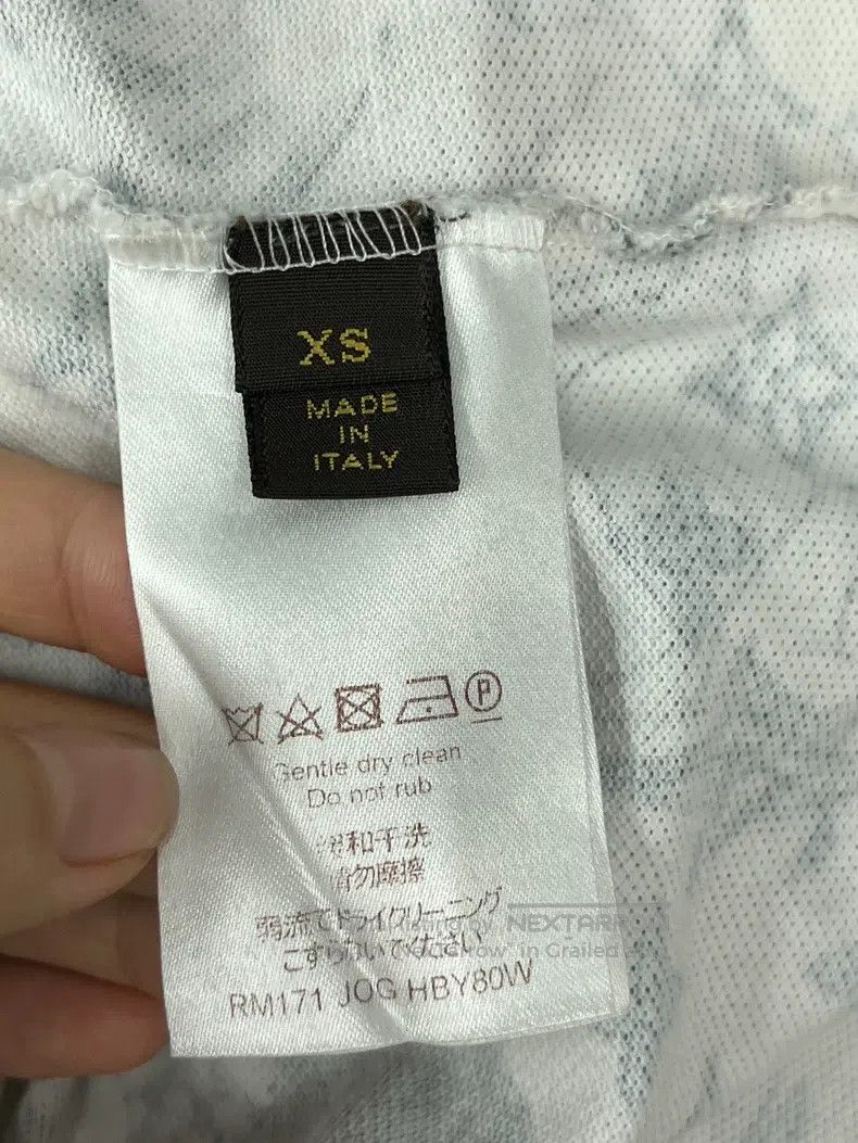 Louis Vuitton Louis Vuitton White full logo old flower zoo lapel short s Size US XS / EU 42 / 0 - 5 Thumbnail
