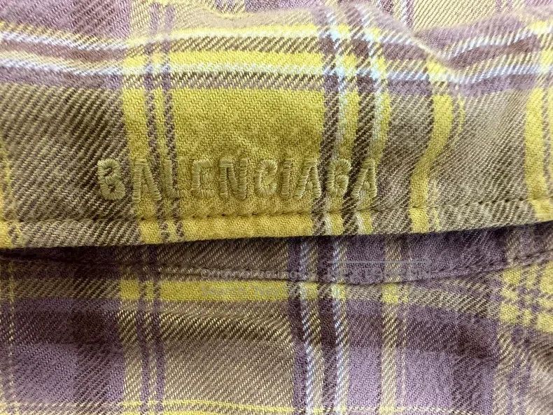 Balenciaga Balenciaga Two-Tone Plaid Double-Sided Long Sleeve Shirt Size US M / EU 48-50 / 2 - 3 Thumbnail