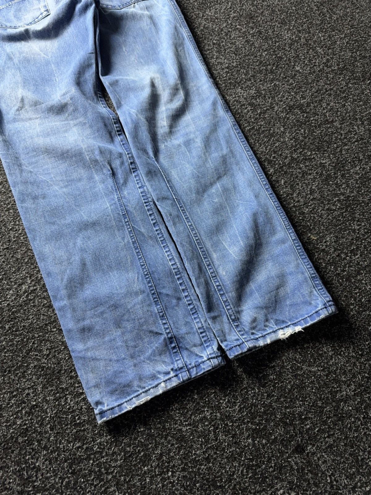 Diesel Y2K 00s Diesel Darron Jeans Light Blue Wash Made in Italy Size US 32 / EU 48 - 14 Thumbnail