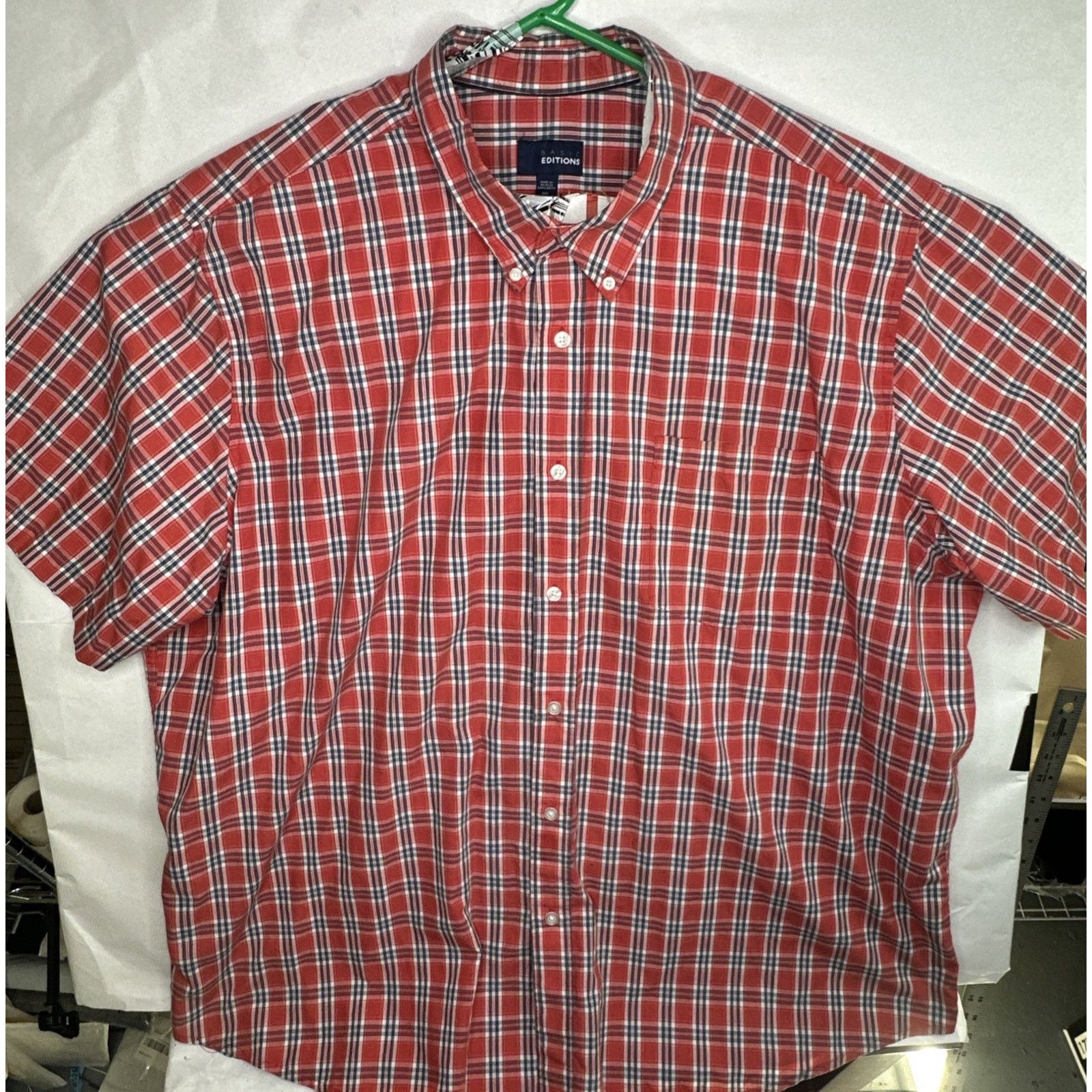 Basic Editions Basic Editions Mens Button Up Shirt Short Sleeve Size 3XL Size US XXL / EU 58 / 5 - 1 Thumbnail