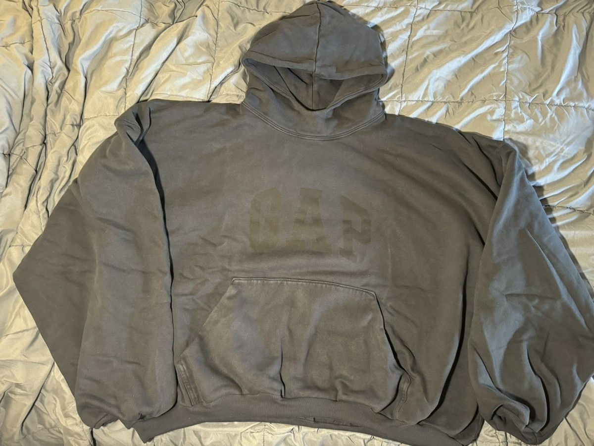 Balenciaga × Gap × Kanye West Yeezy Gap Engineered by Balenciaga Dove Hoodie Size US L / EU 52-54 / 3 - 3 Thumbnail
