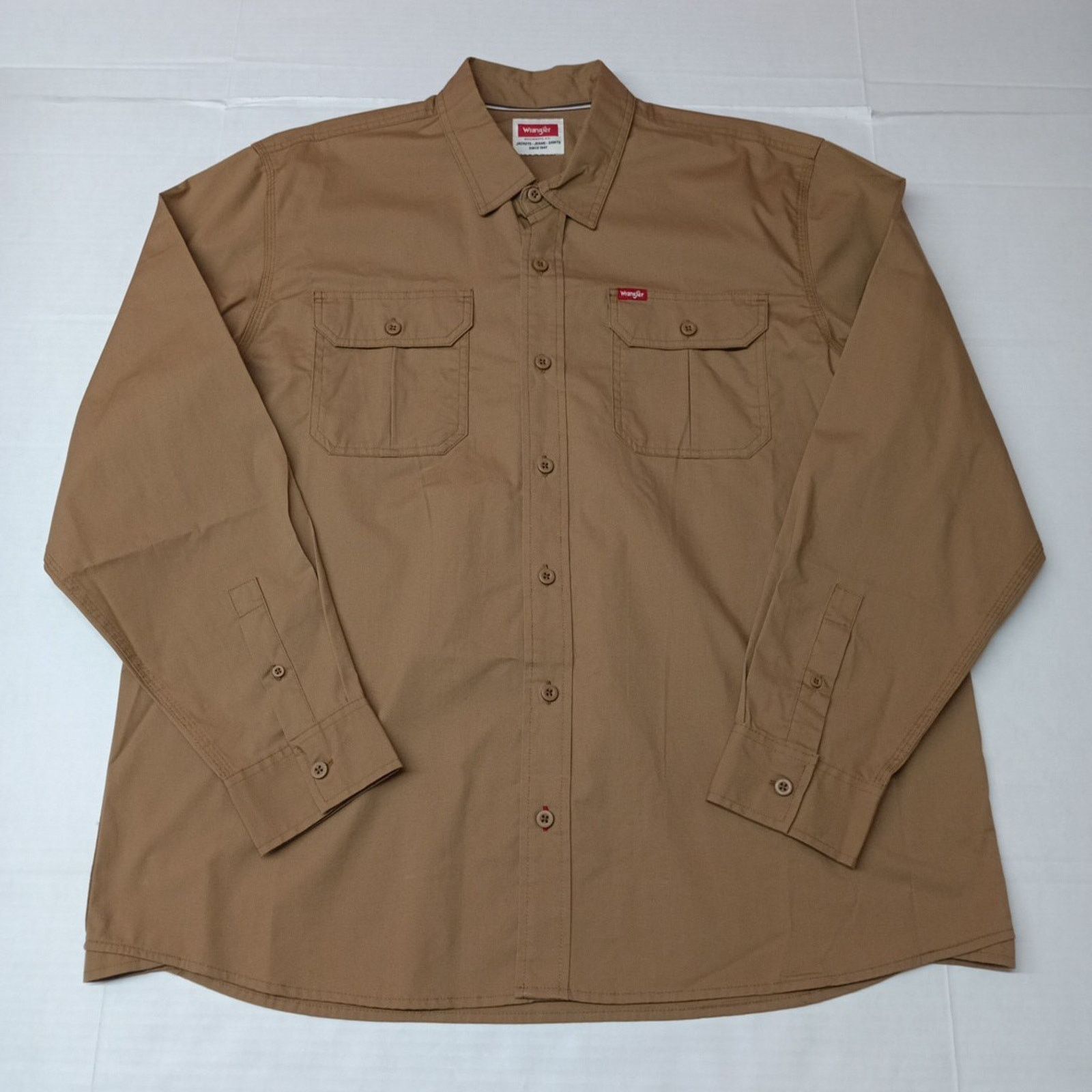 Wrangler Wrangler Big Men's Relaxed Fit Woven Shirt Size XL Brown Size US XL / EU 56 / 4 - 1 Thumbnail
