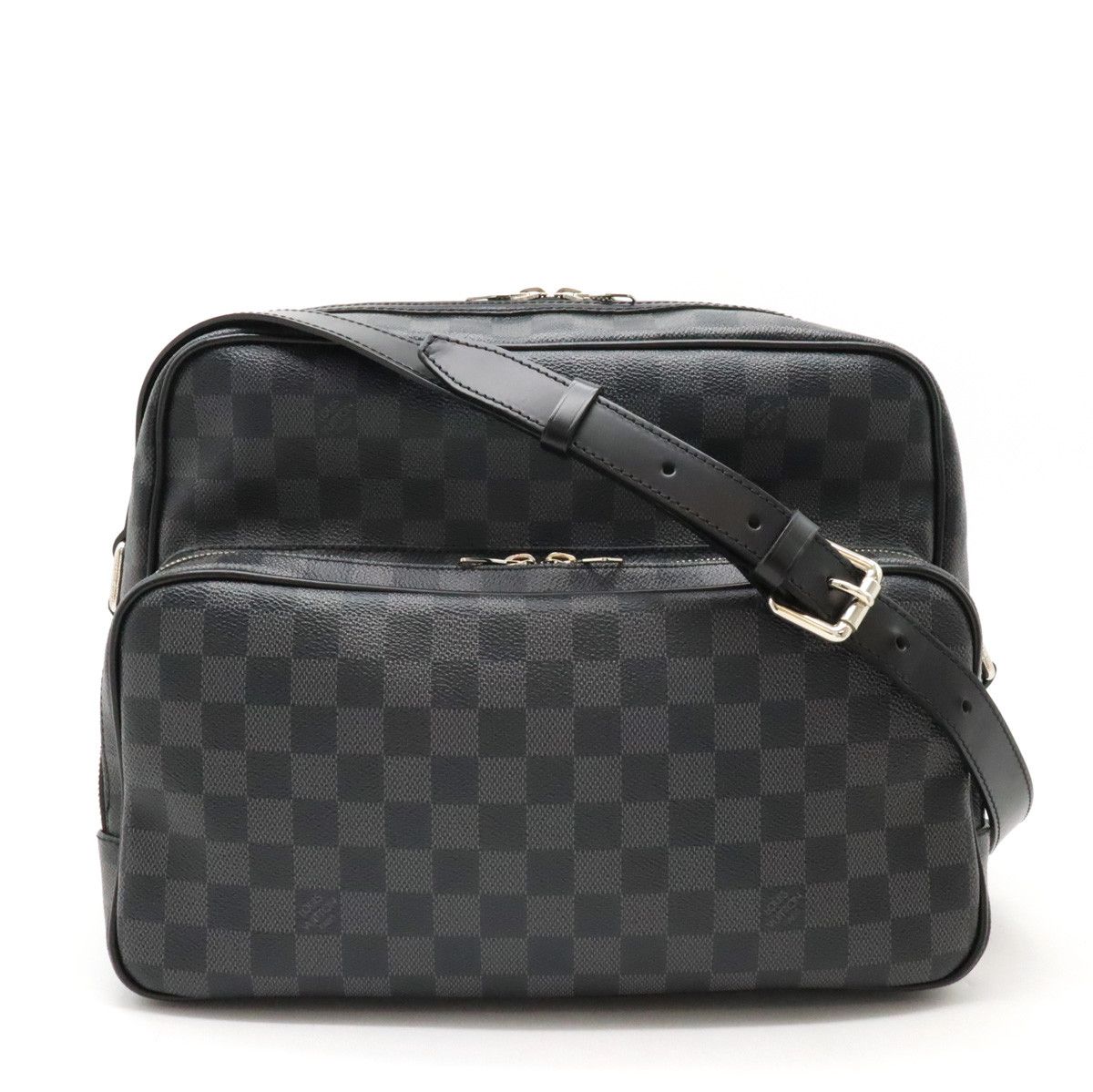 Louis Vuitton Louis Vuitton Damier Graphite Io Shoulder Messenger Bag N45252 Canvas Crossbody Bag N45252 in Very Good Condition