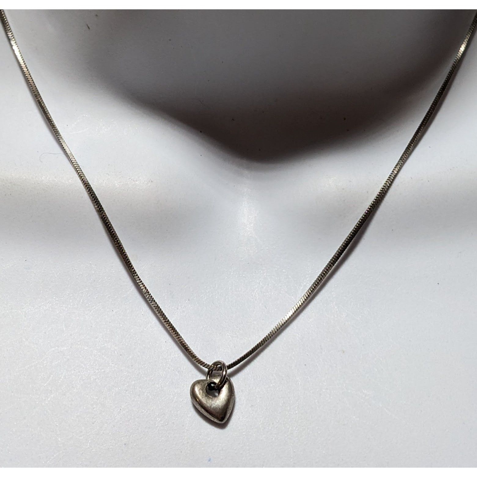 Other Minimalist Silver Heart Charm Necklace Size ONE SIZE - 5 Thumbnail