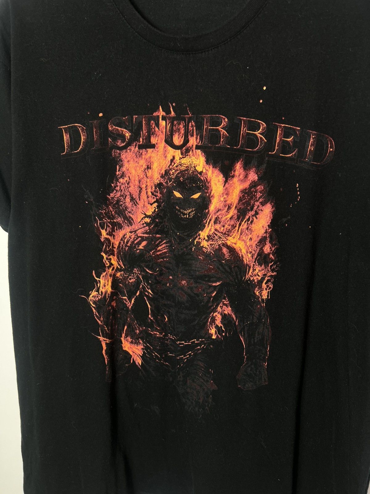 Disturbia Vintage streetwear band rock tour Disturbed T-shirt Size US XL / EU 56 / 4 - 2 Thumbnail