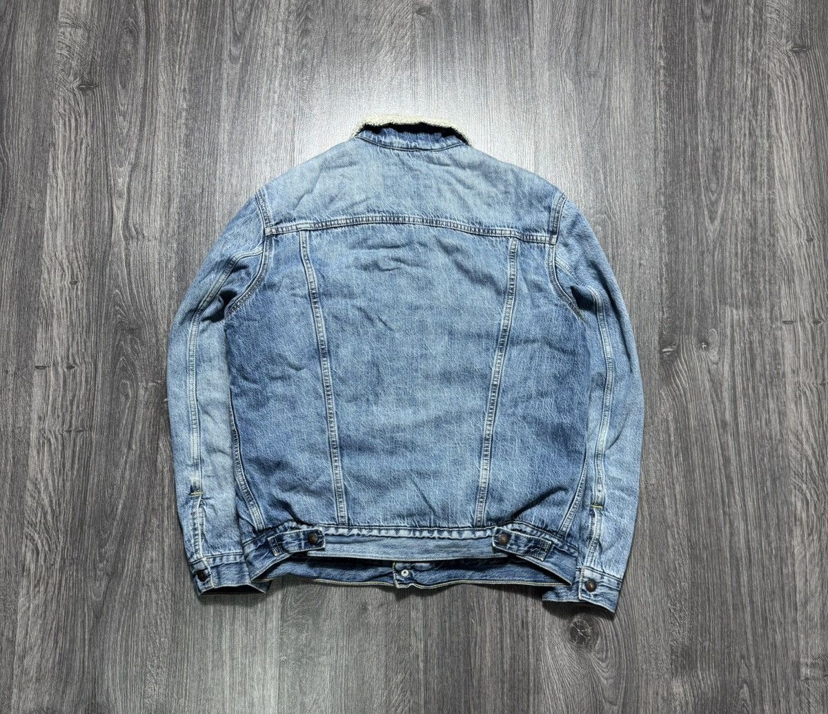 Levi's × Vintage Vintage Levi’s Denim Washed Sherpa Trucker Jacket Size US L / EU 52-54 / 3 - 7 Thumbnail