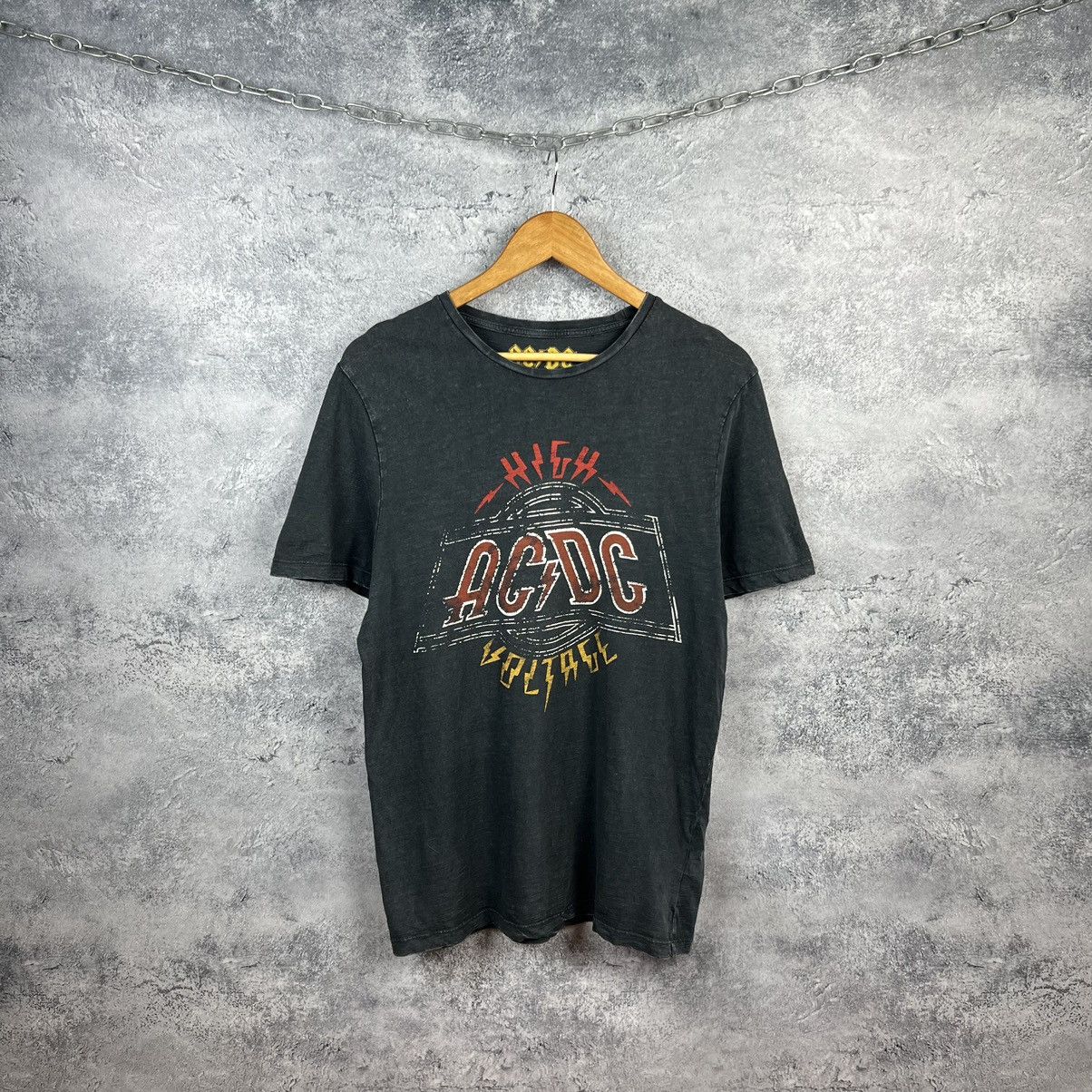 AC/DC ACDC High Voltage Vintage Tee Size US S / EU 44-46 / 1 - 1 Thumbnail