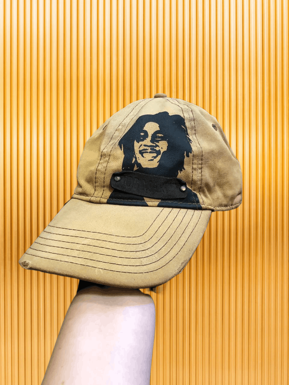 Bob Marley Hats beige Vintage Y2K streetwear Cap big print Bob Marley Size ONE SIZE - 1 Thumbnail