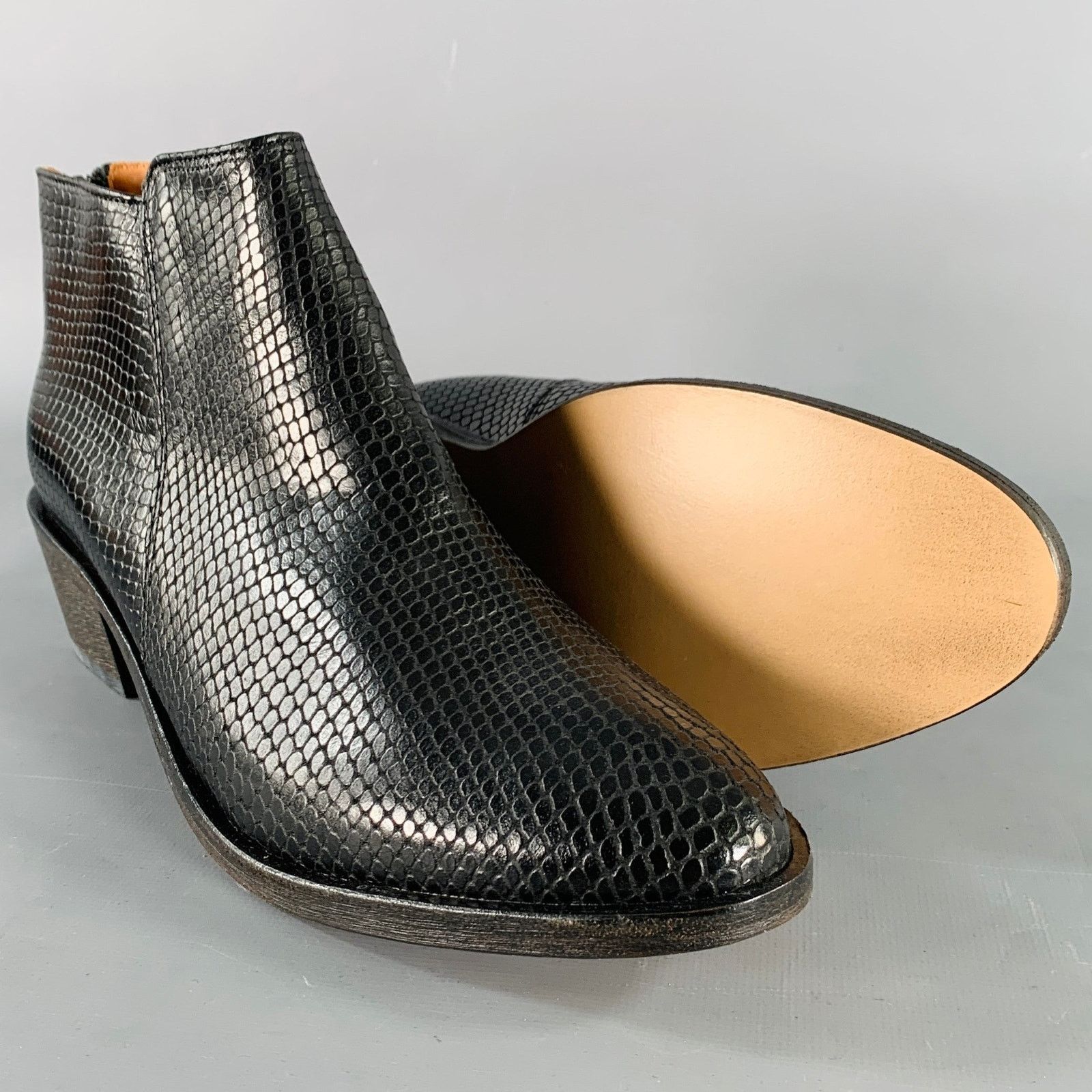 Other ANTHOLOGY PARIS Black Leather Snake Back Zip Ankle Boots Size US 9 / IT 39 - 5 Thumbnail