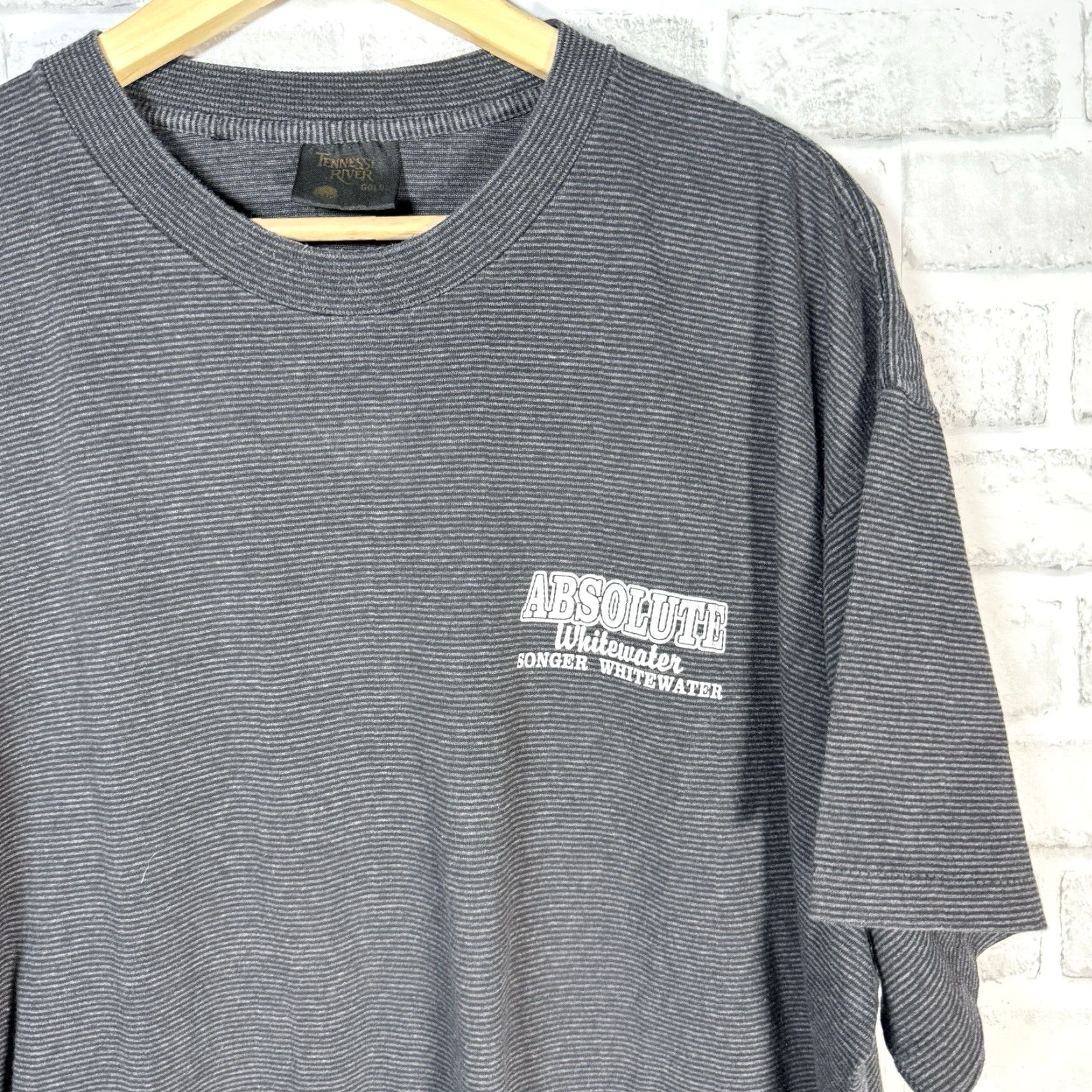 Vintage Vintage Tennessee River Mens T-Shirt 2XL Gray Striped USA Stitch Whitewater Summer Casual Size US XXL / EU 58 / 5 - 3 Thumbnail