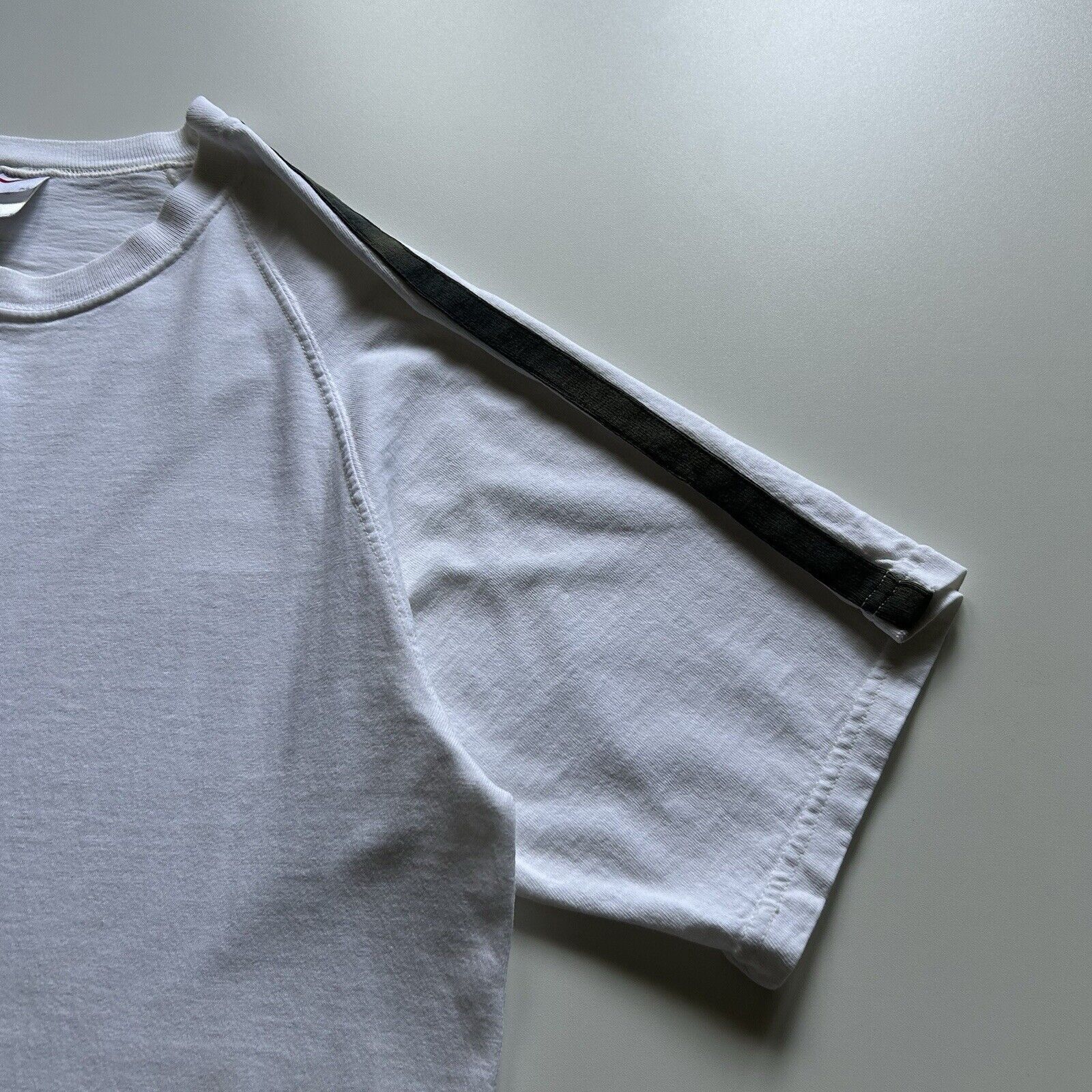 Nike Vintage 90s Nike Center Swoosh T Shirt Medium White Rare USA Size US M / EU 48-50 / 2 - 4 Thumbnail