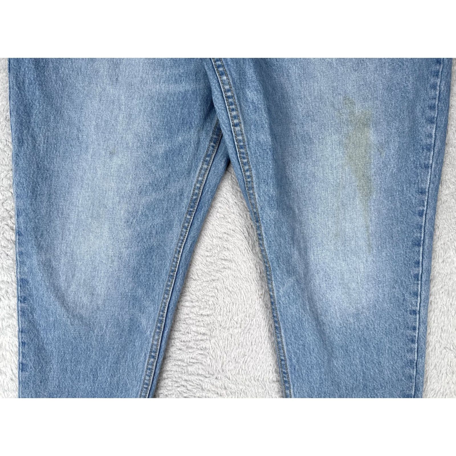 Levi's Levis Premium Jeans Womens 32x27 Blue Mom Jean High Rise Straight Leg Raw Hem Size 24" / US 00 / IT 34 - 3 Thumbnail