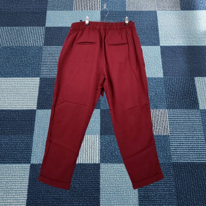 Old Navy Old Navy Pants Women 4 Red Cropped Mid Rise Tapered Cuffed Flat Front Drawstring Size 27" / US 4 / IT 40 - 1 Thumbnail