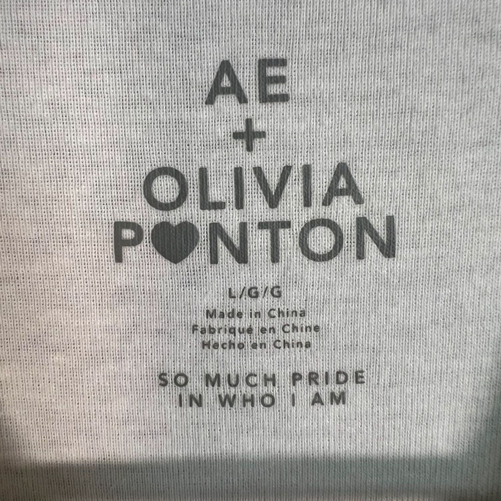 American Eagle Outfitters American Eagle Outfitters Not A Phase White Olivia Ponton Graphic T-Shirt Large Crew Neck Short Sleeve Size L Women Summer Spring Size L / US 10 / IT 46 - 3 Thumbnail