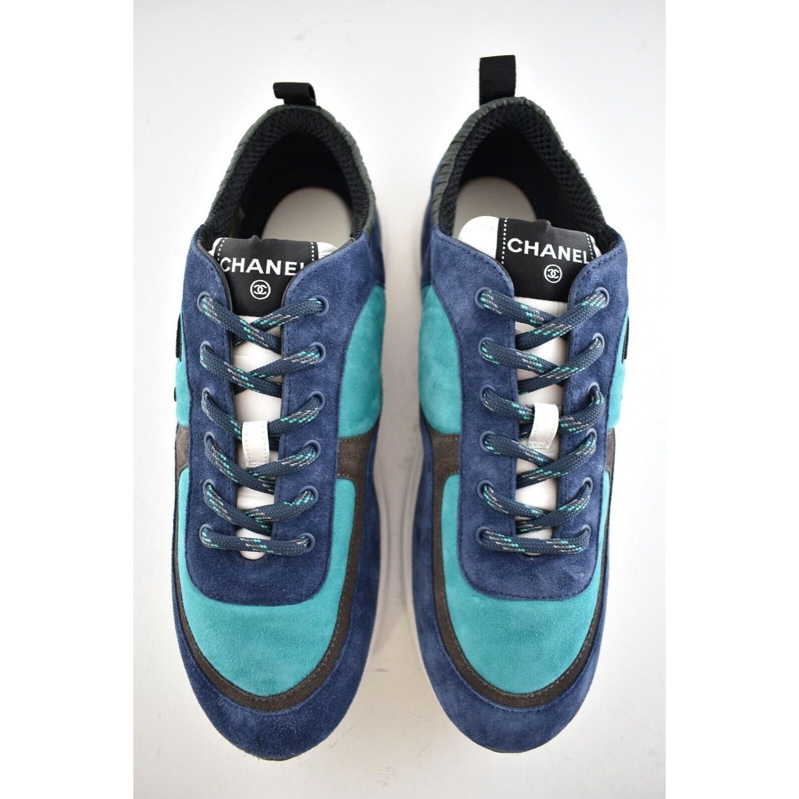 Chanel Chanel 21K Mens CC Logo Lace Low Top Trainer Sneaker 44 11 Size US 11 / EU 44 - 7 Thumbnail