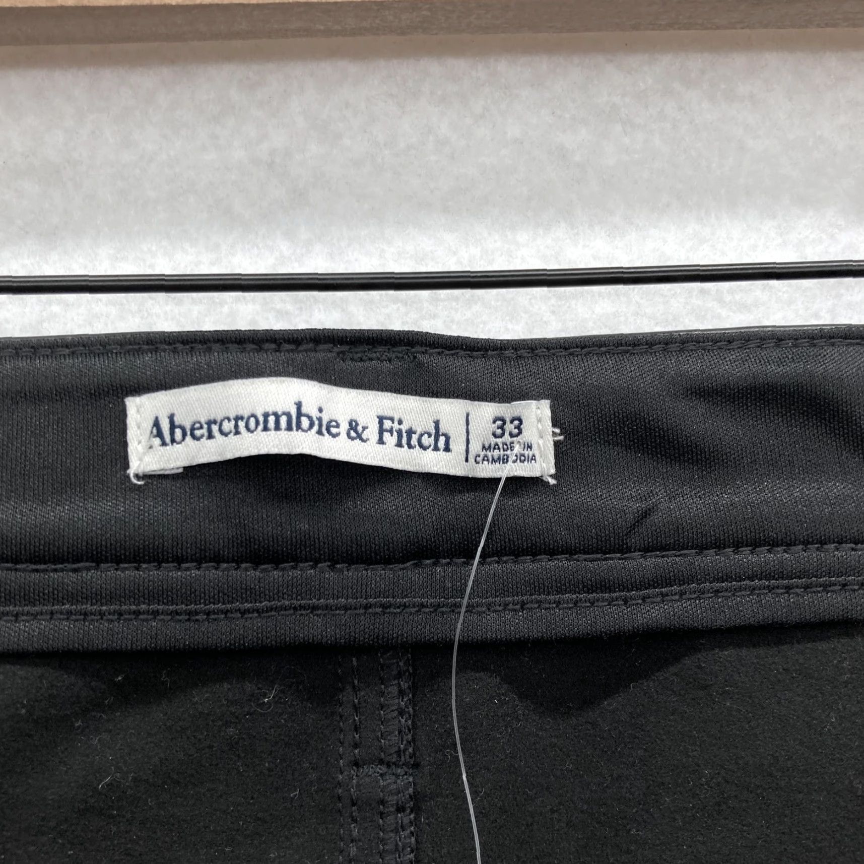 Abercrombie & Fitch Abercrombie & Fitch Skirt Womens 33 Black Faux Leather High Waist Midi Split NWT Size 24" / US 00 / IT 34 - 4 Thumbnail