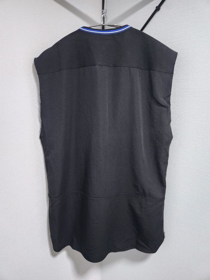 Lanvin LANVIN arrow stitch buttoned vest Size US S / EU 44-46 / 1 - 11 Thumbnail