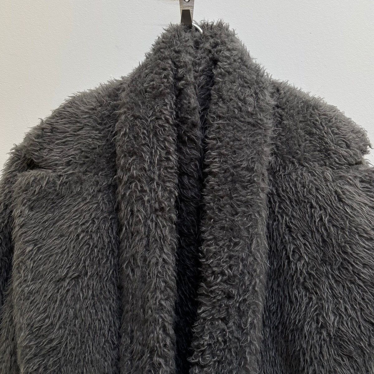 Helmut Lang SW19 Hwlmut Lang Sample Shaggy Fur Coat Size ONE SIZE - 5 Thumbnail