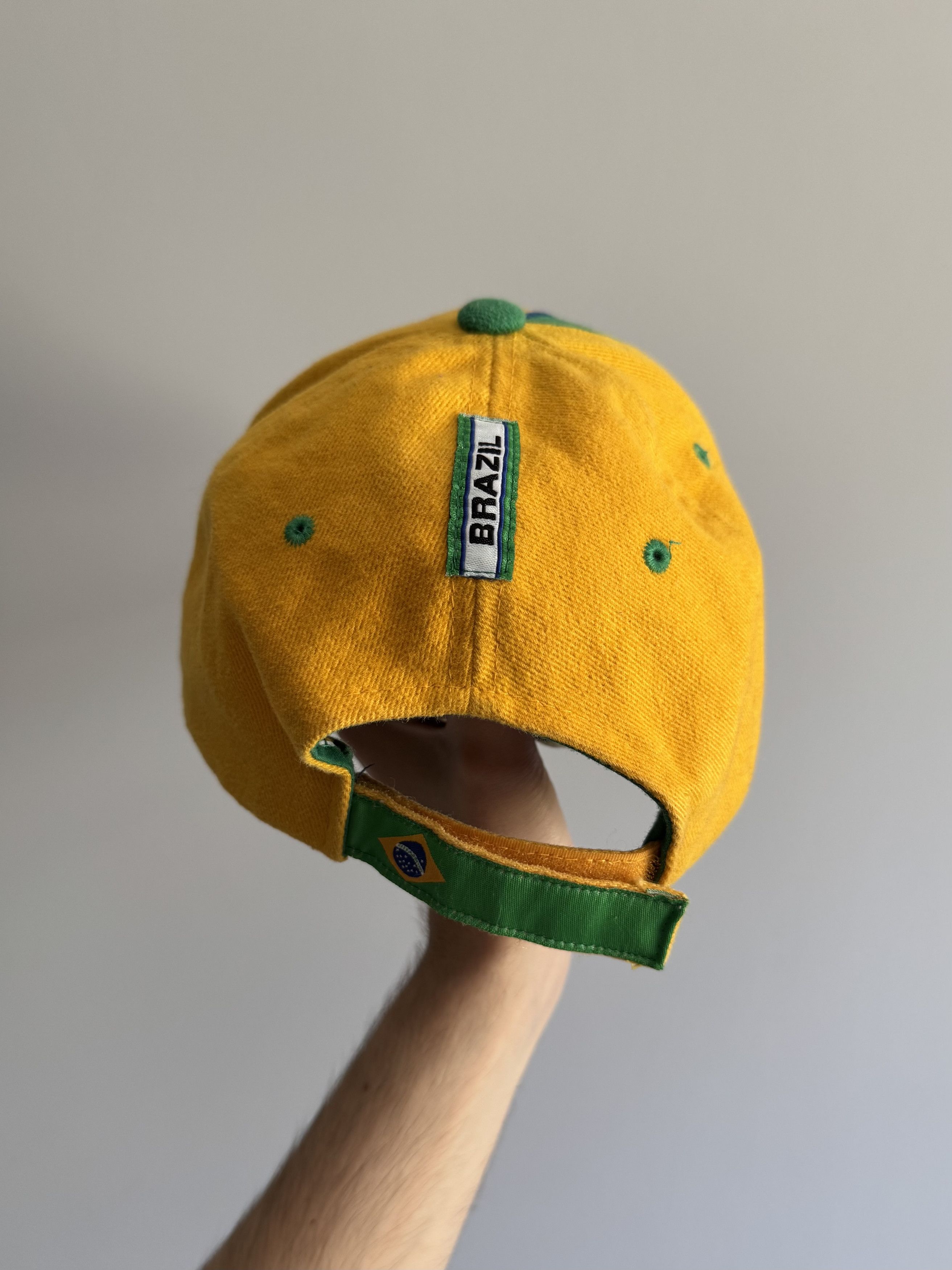 Nike Vintage Brazil Bloke Football Strapback Hat Cap Size ONE SIZE - 6 Thumbnail
