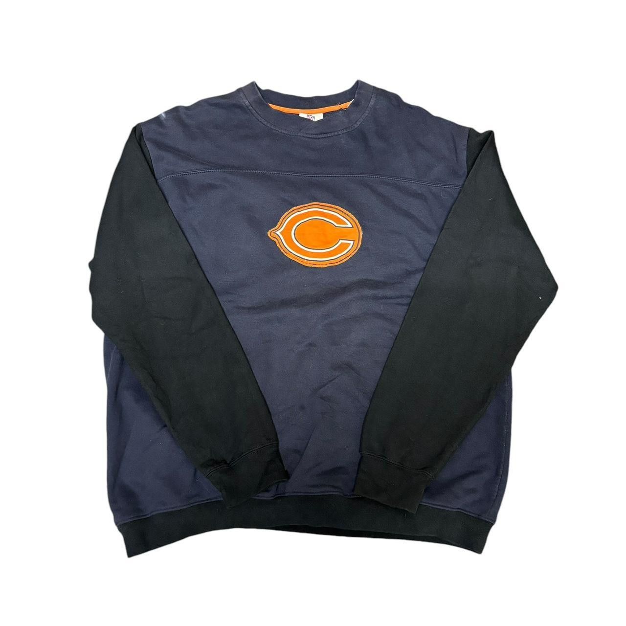 NFL × Vintage Vintage Chicago Bear sweatshirt size: XL Size US XL / EU 56 / 4 - 1 Thumbnail