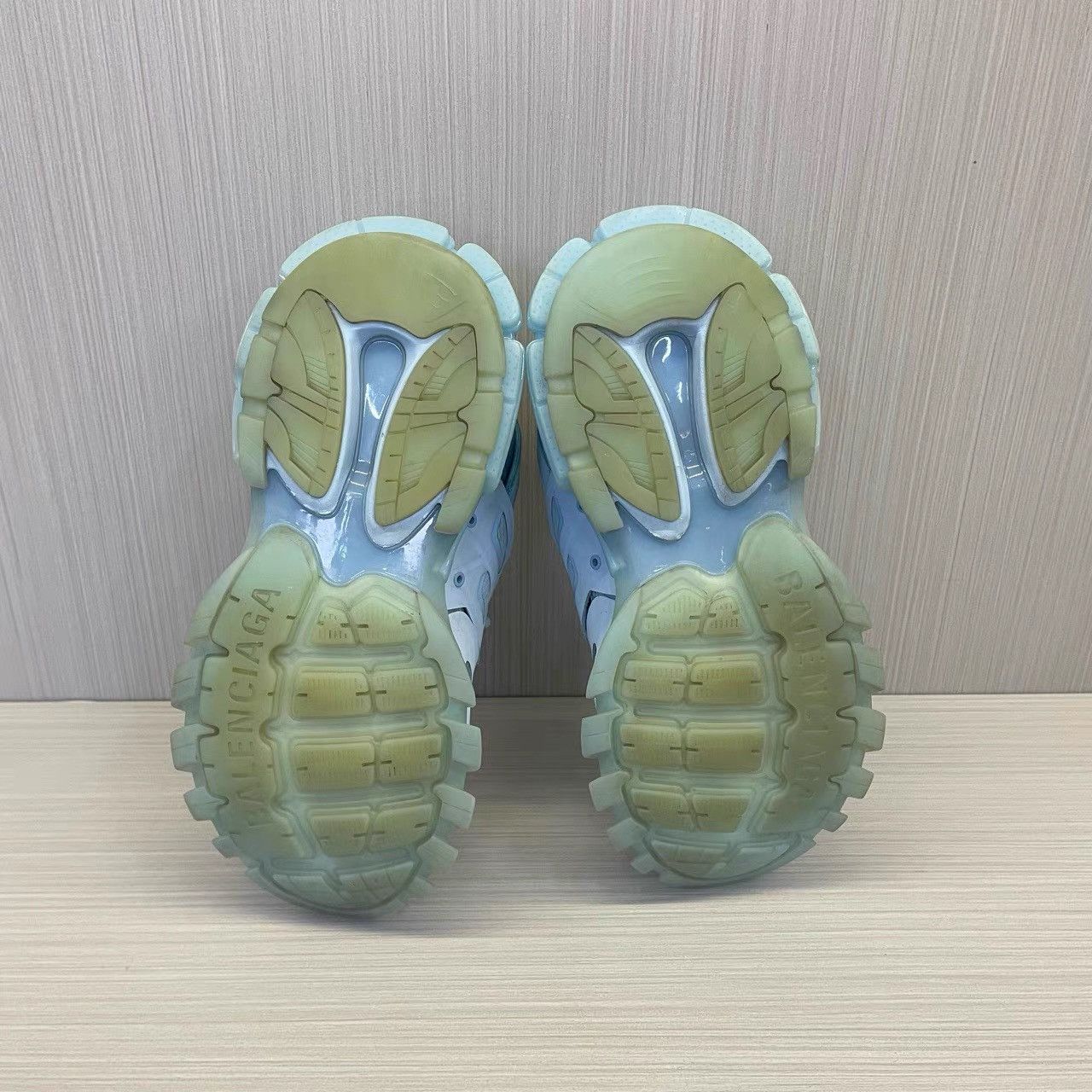 Balenciaga Balenciaga Track Sky Blue Dad Sneakers K28 Size US 9 / EU 42 - 6 Thumbnail