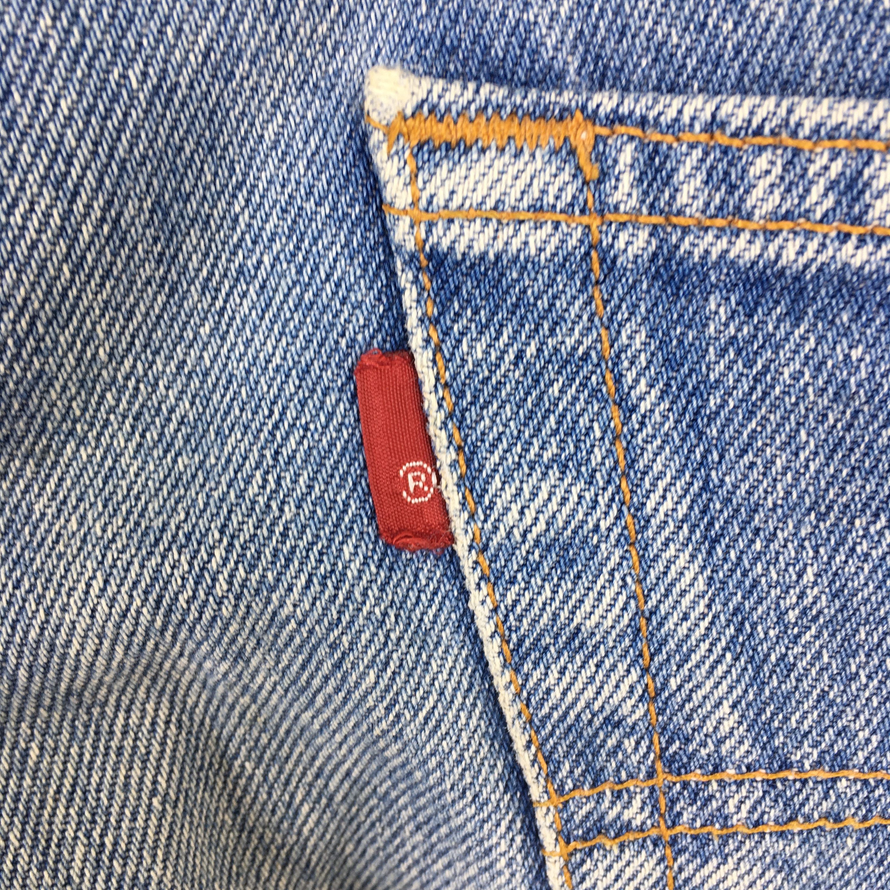 Size 36x30 Vintage 90s Levi's 501 Faded Blue Jeans